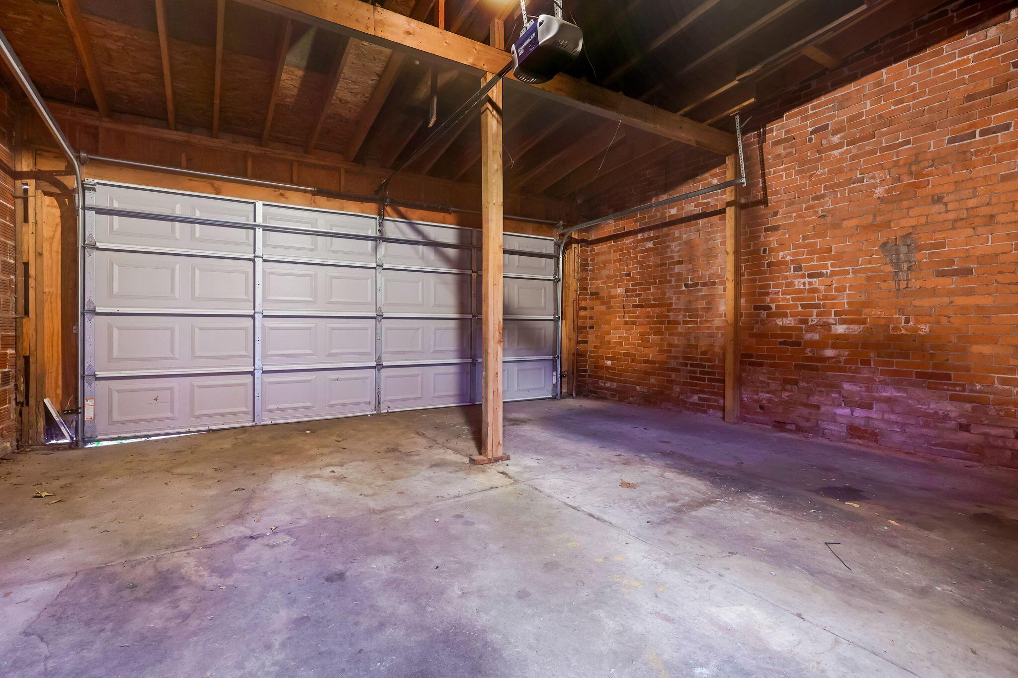 848 Franklin Avenue Property Photo 53