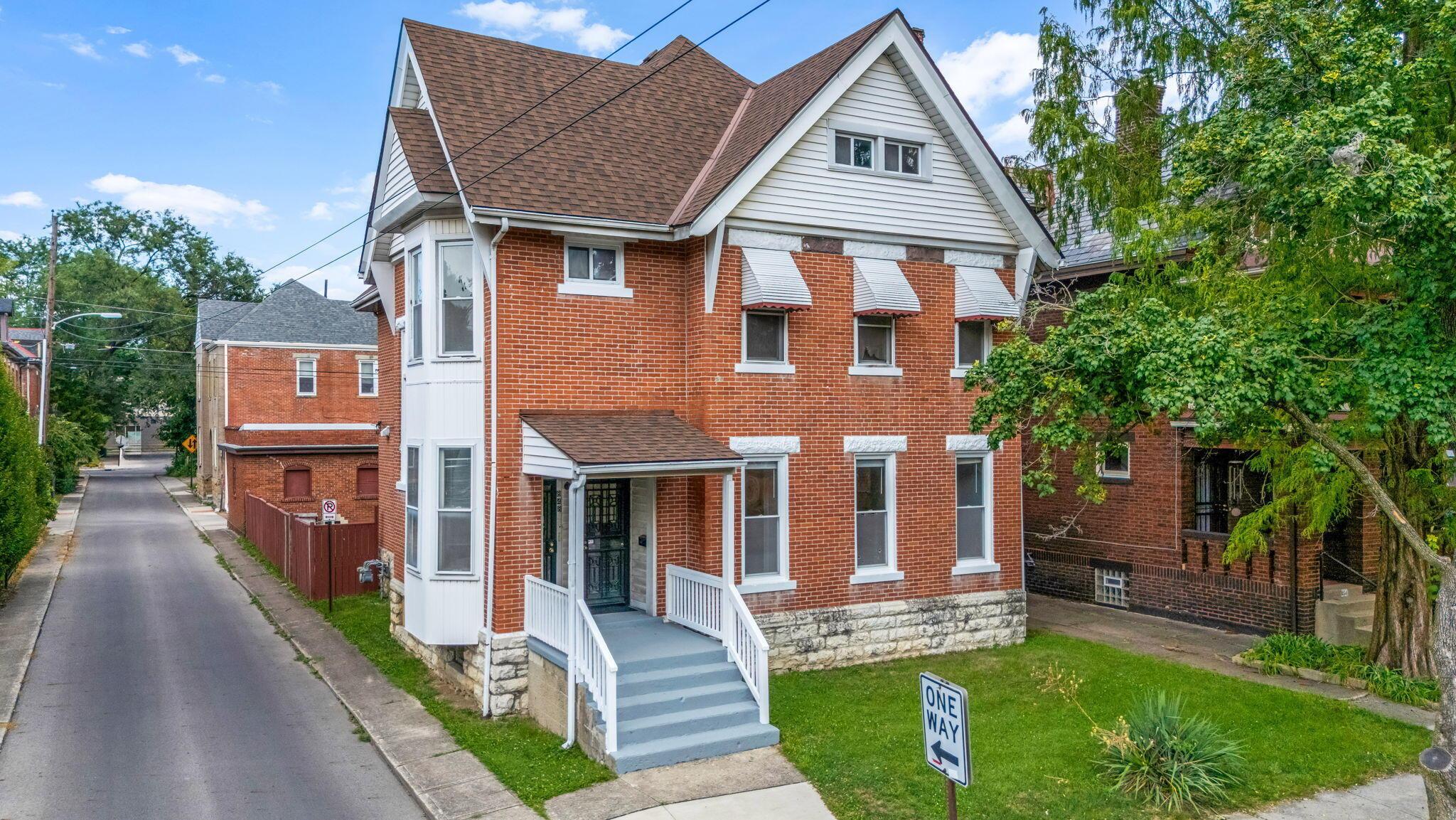 848-850 Franklin Avenue Property Photo 60