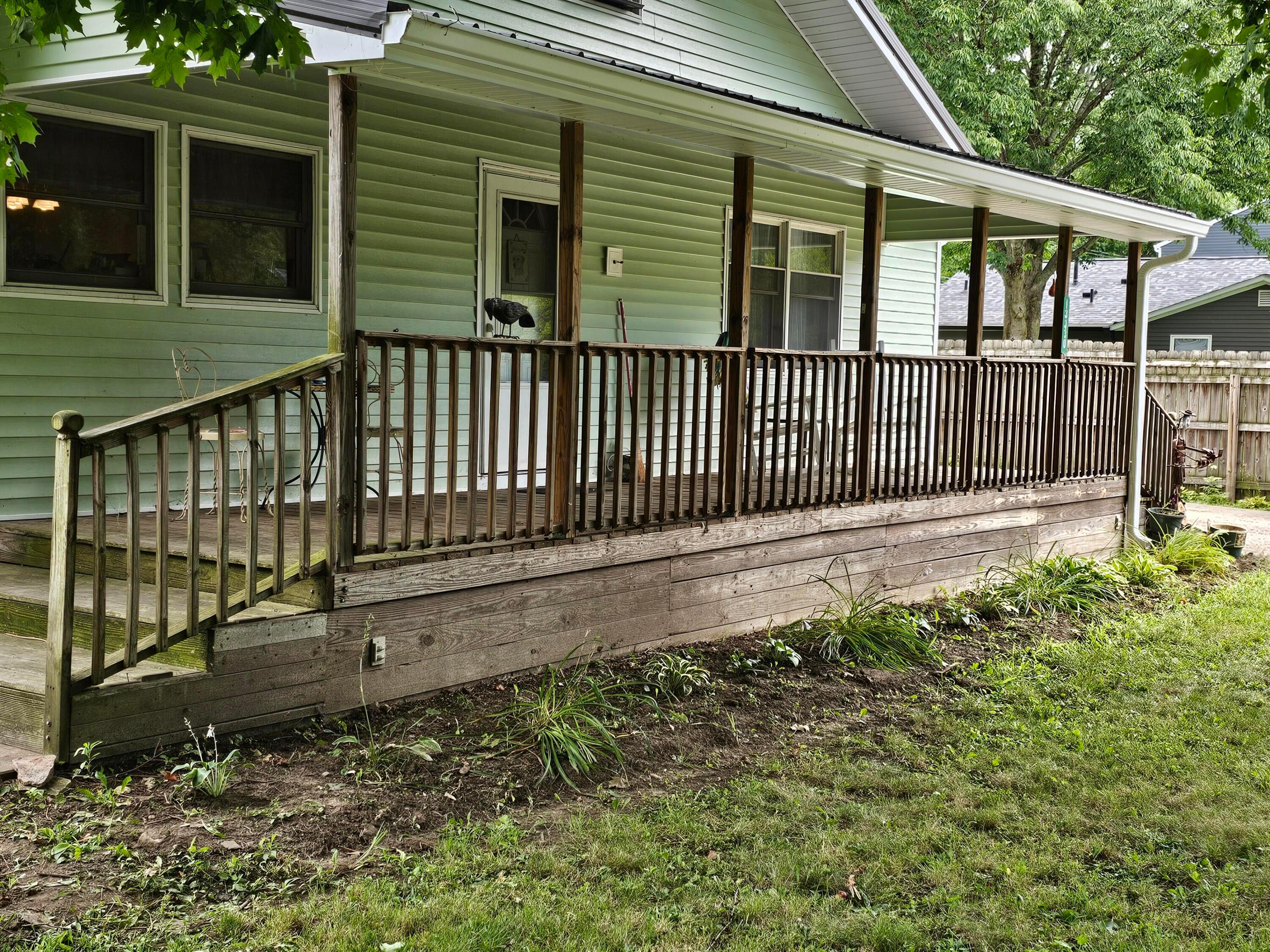 13330 Cedar Ne Property Photo 3
