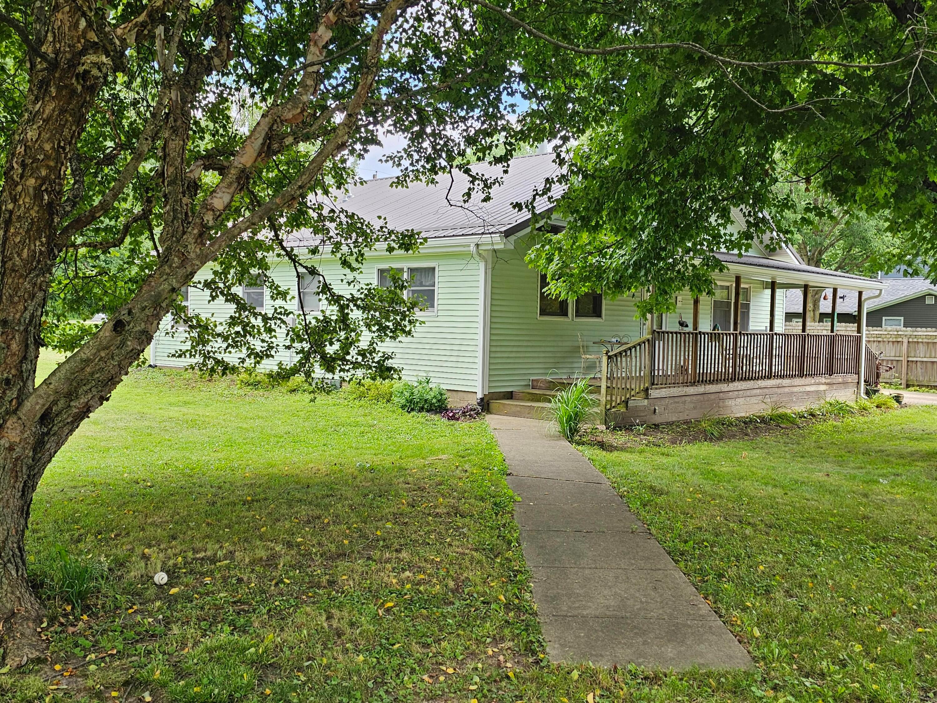 13330 Cedar Ne Property Photo 4