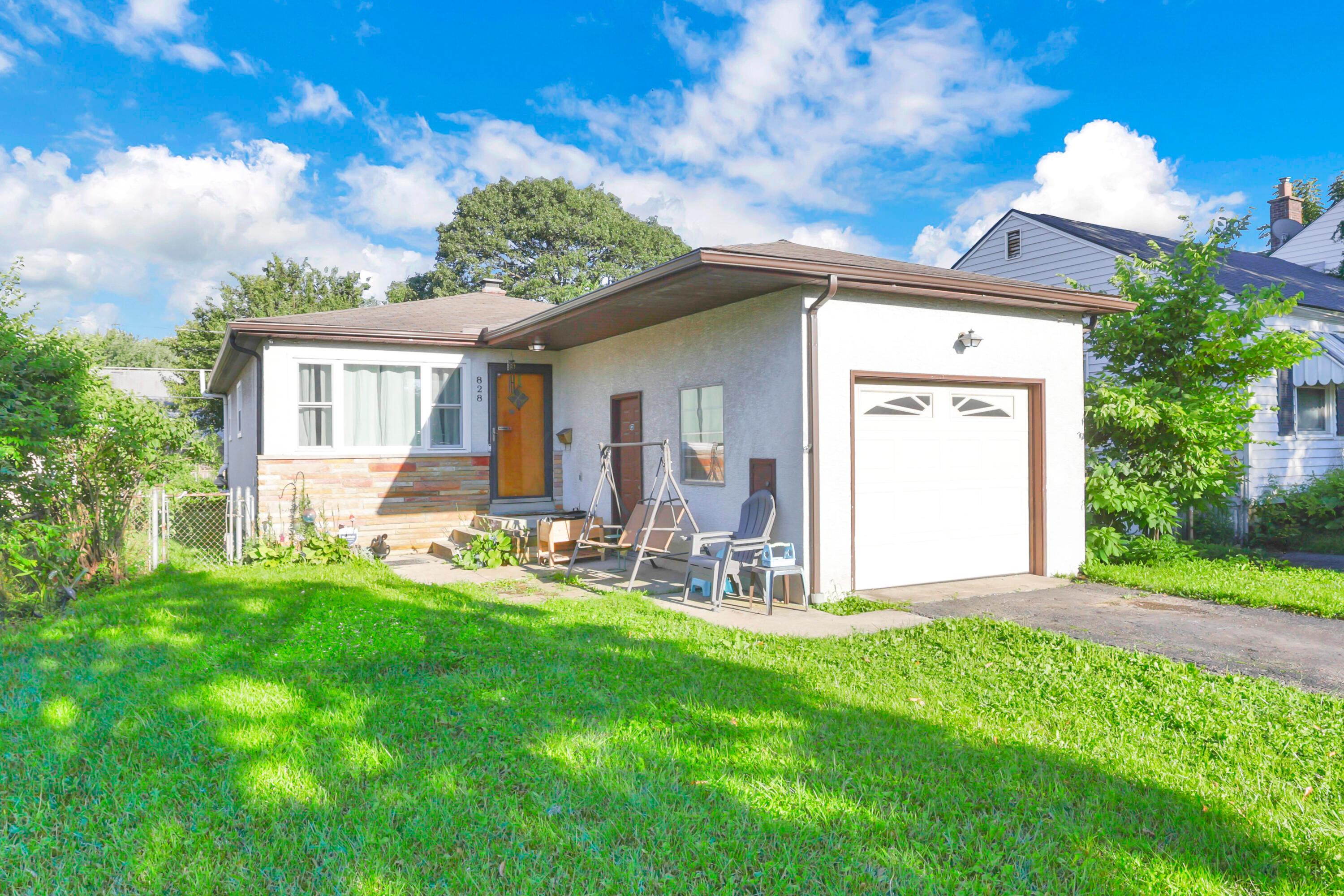828 Wiltshire Road