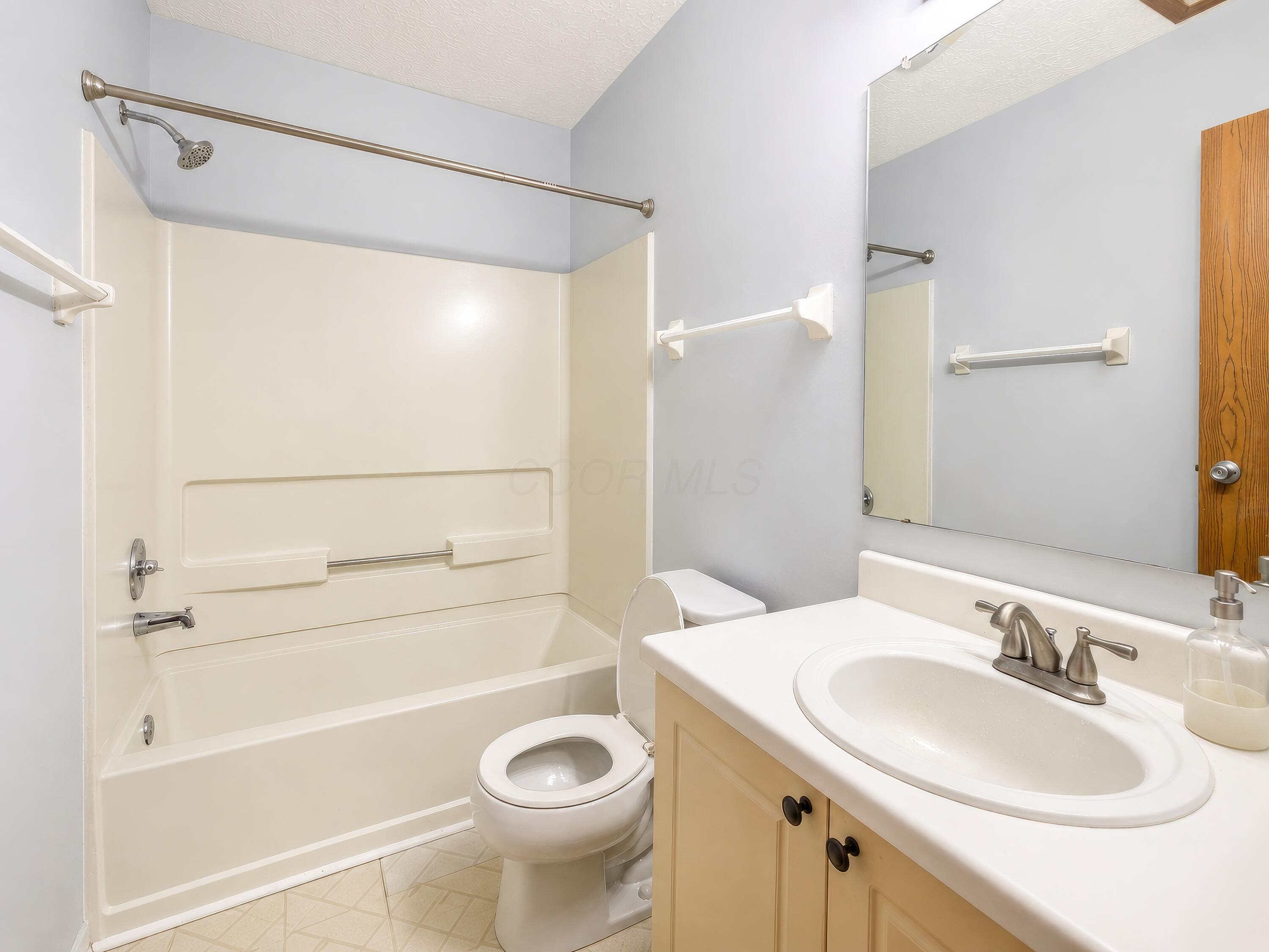 238 Macfalls Way, 87c Property Photo 15