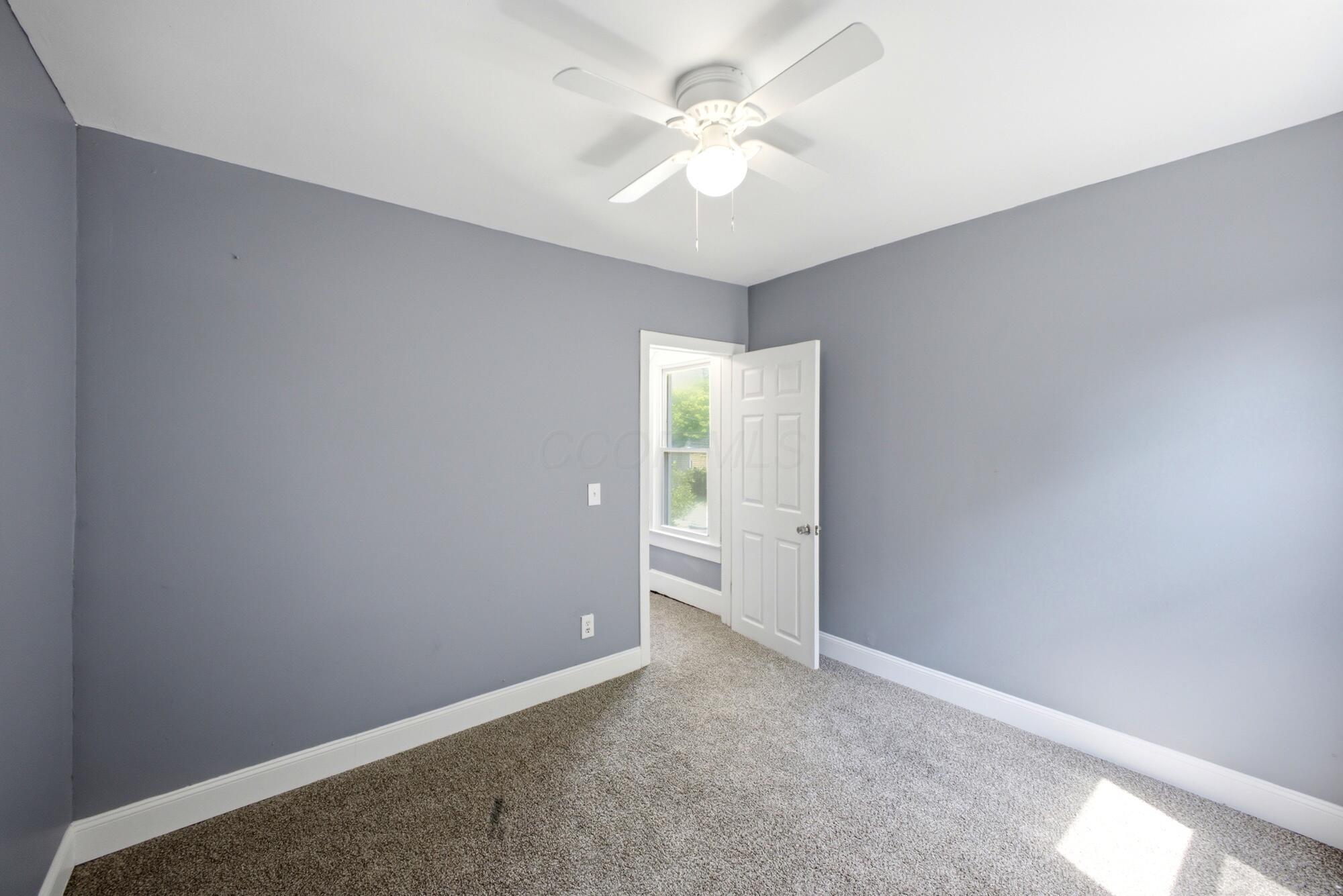 738 Windsor Street Property Photo 16