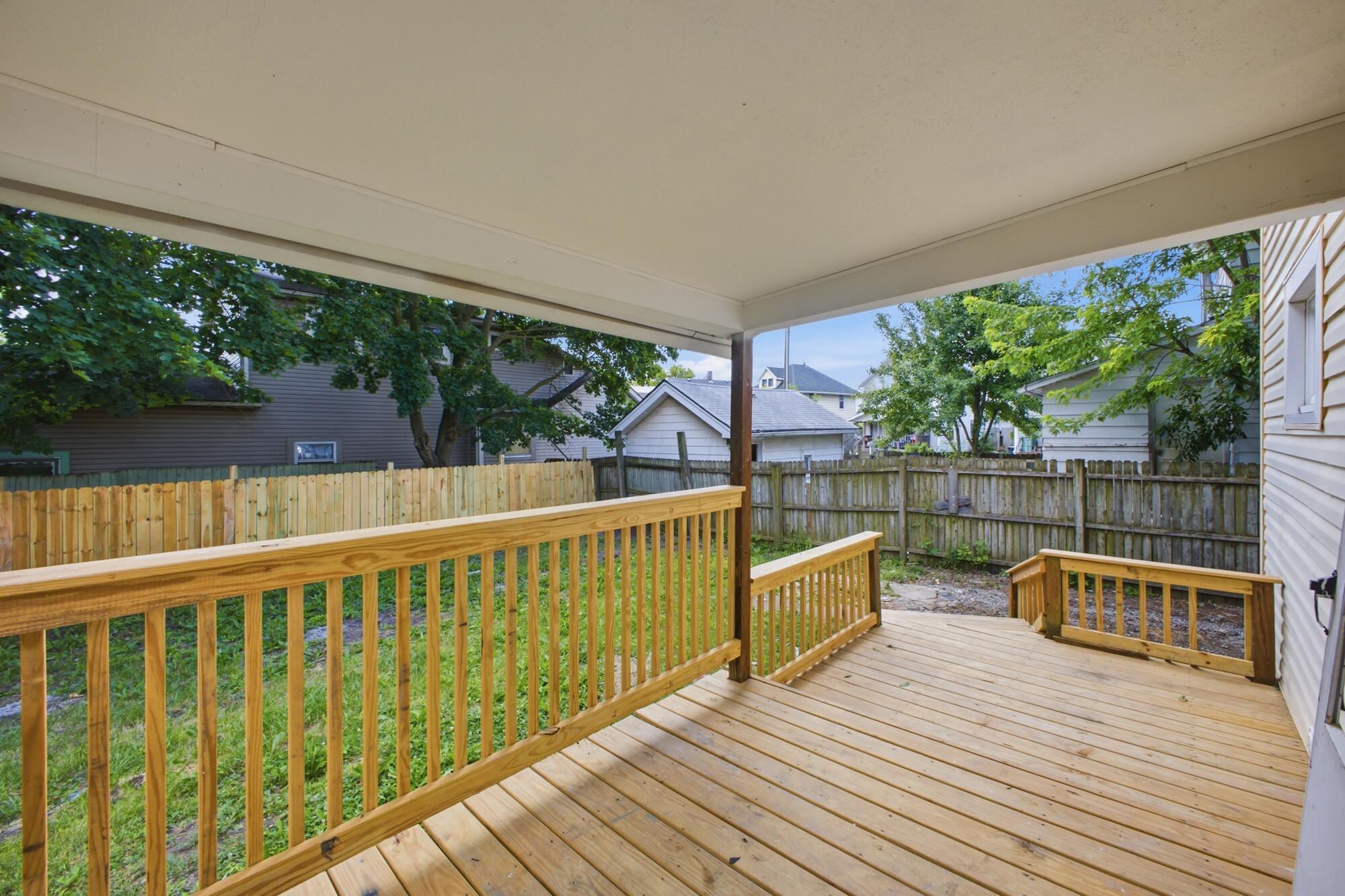 738 Windsor Street Property Photo 26