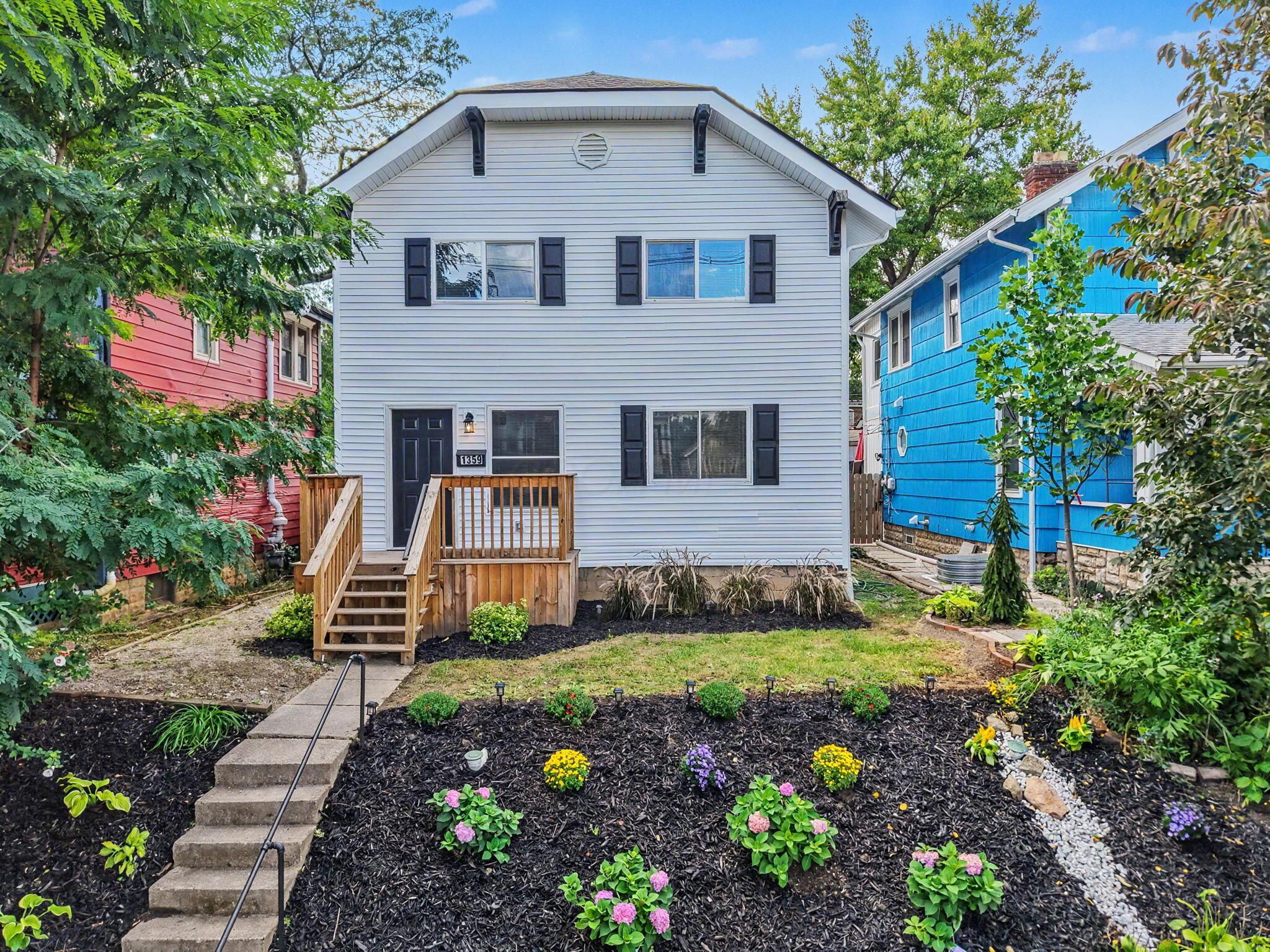 1359 N 4th Street