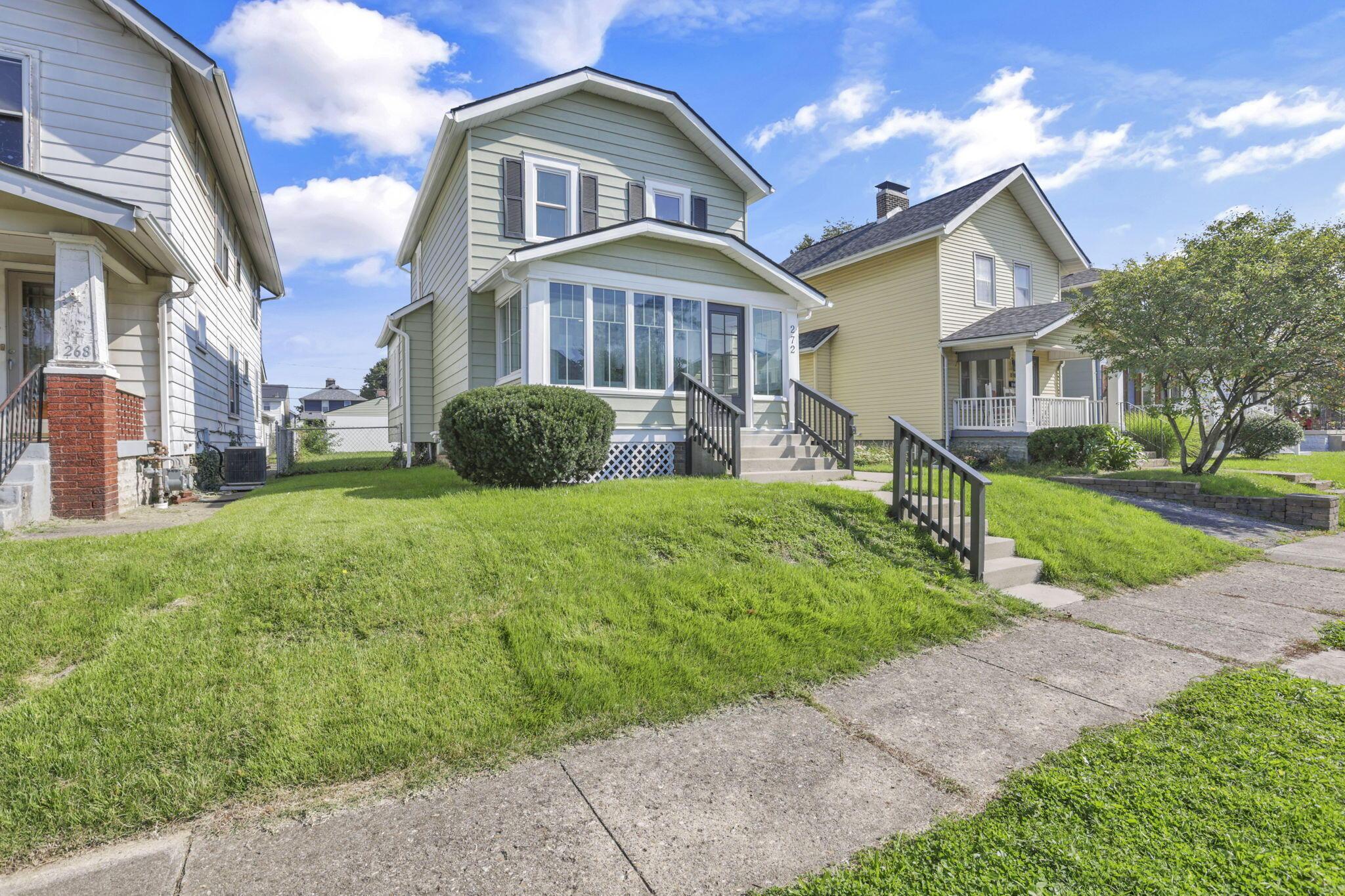 272 E Markison Avenue Property Photo 7