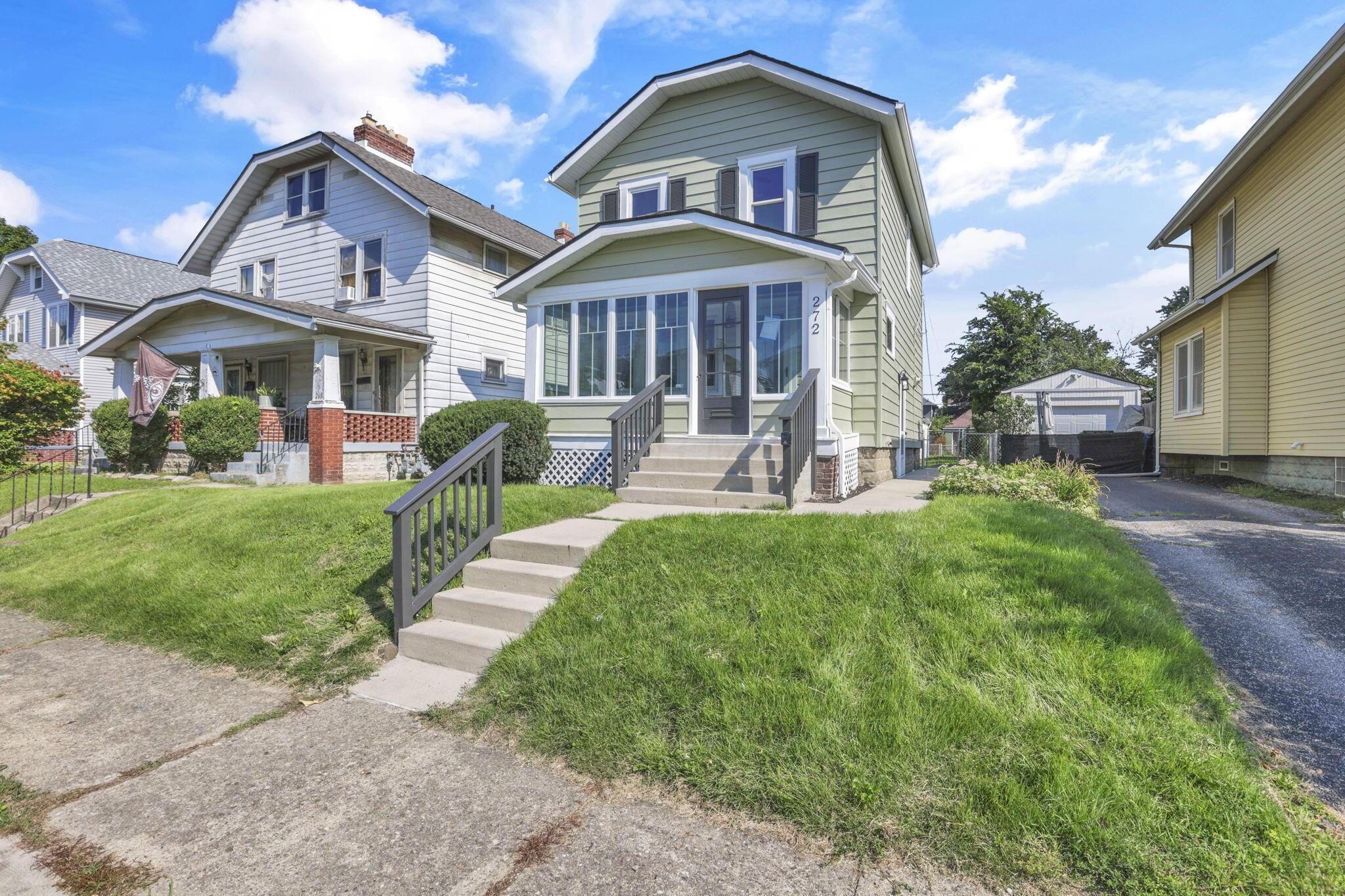 272 E Markison Avenue Property Photo 8