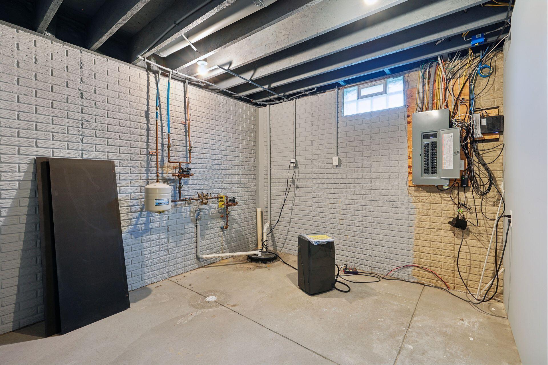 2893 Highland Woods Boulevard Property Photo 73