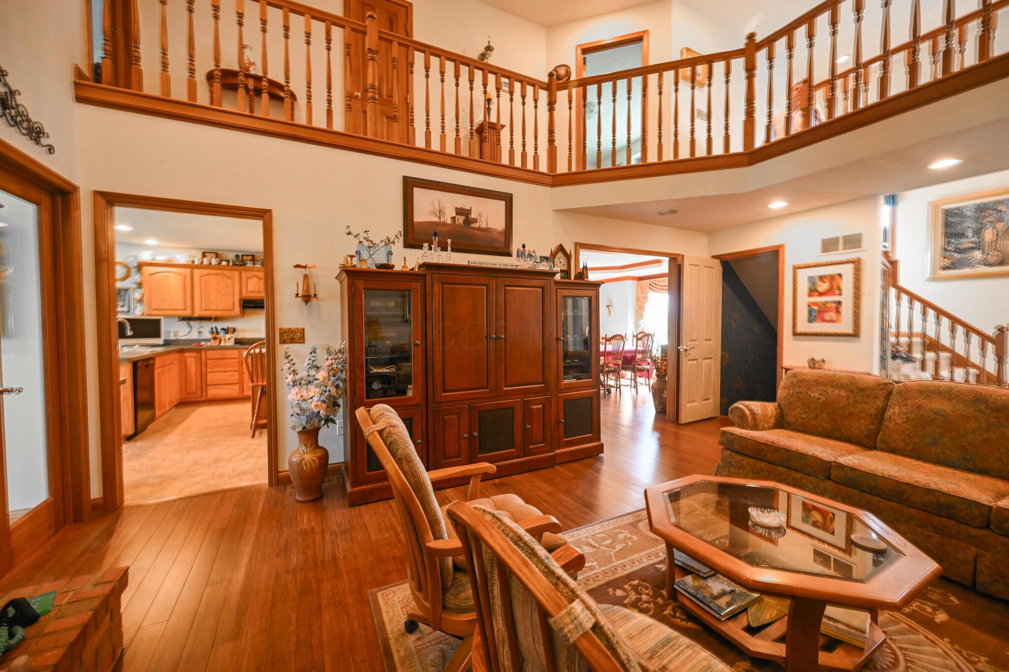 2633 Sugar Tree Trail Property Photo 3