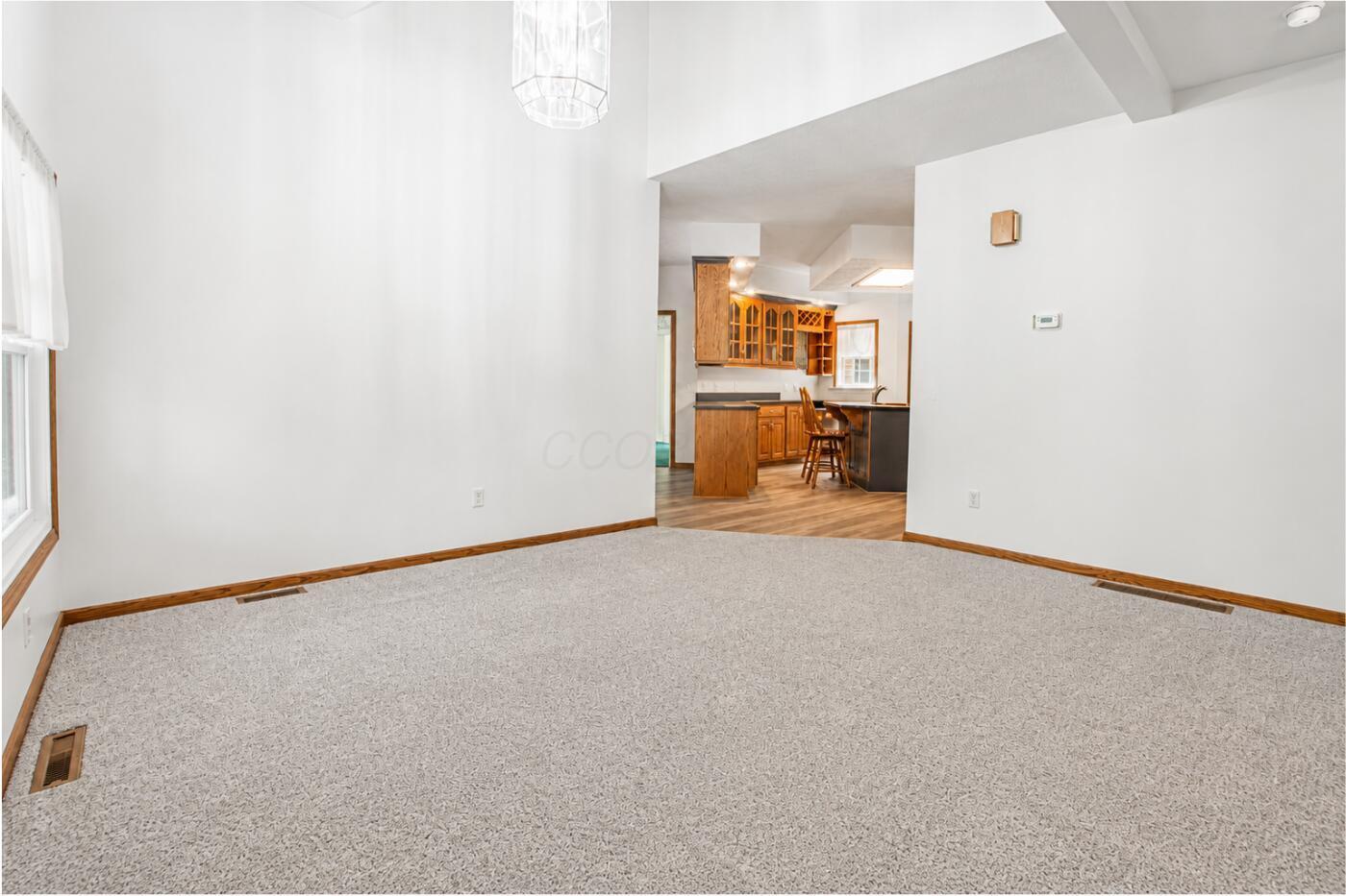 740 King Beach Drive Property Photo 14