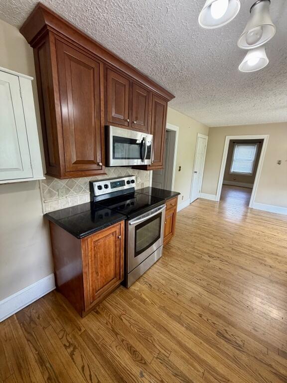 5724 Old Logan Road Se Property Photo 9