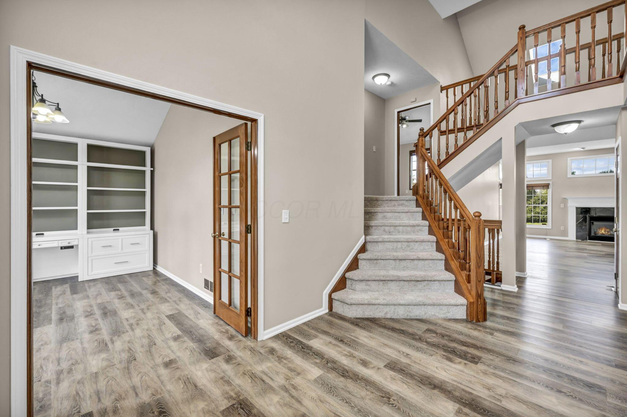 7242 Scioto Parkway Property Photo 4