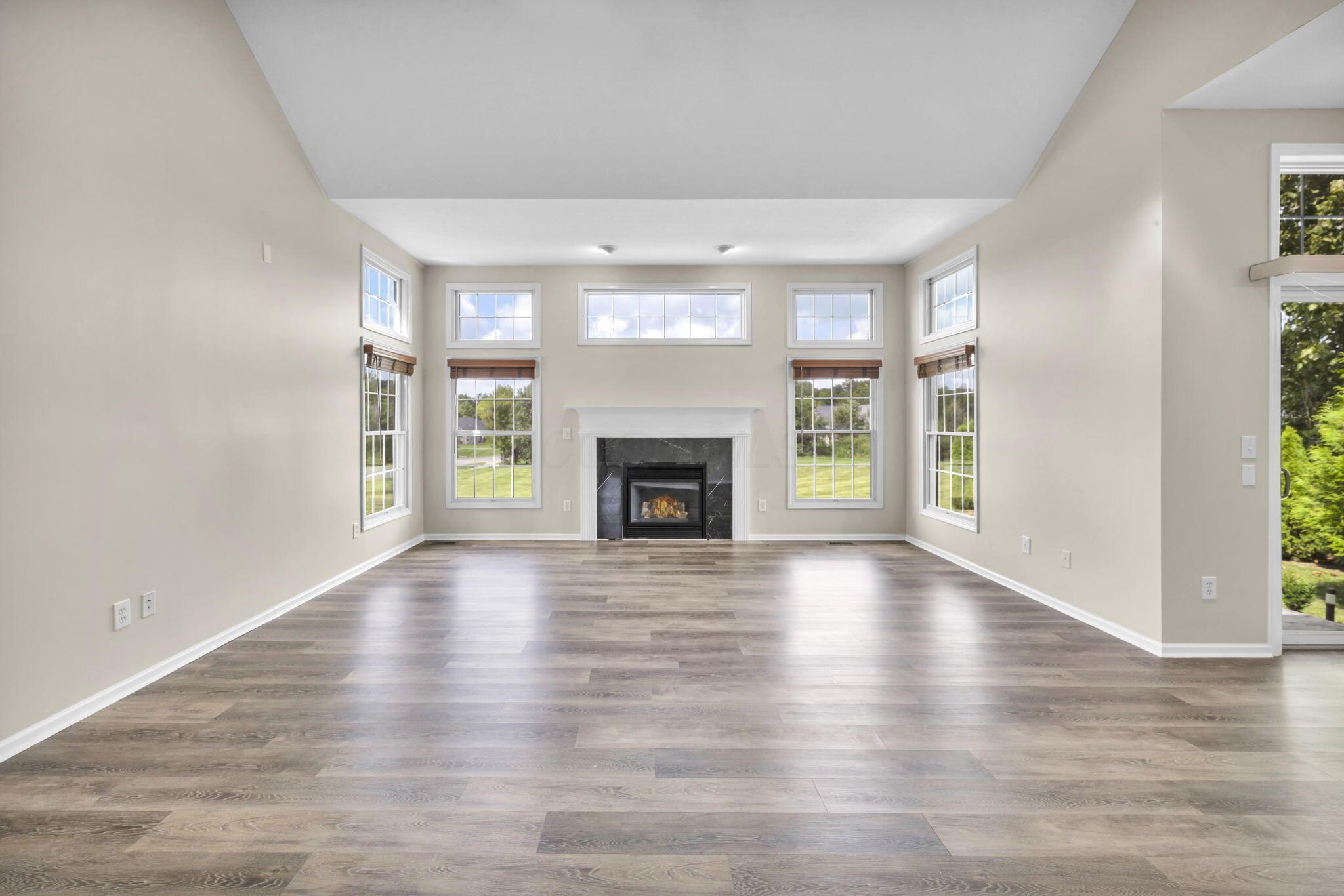 7242 Scioto Parkway Property Photo 10
