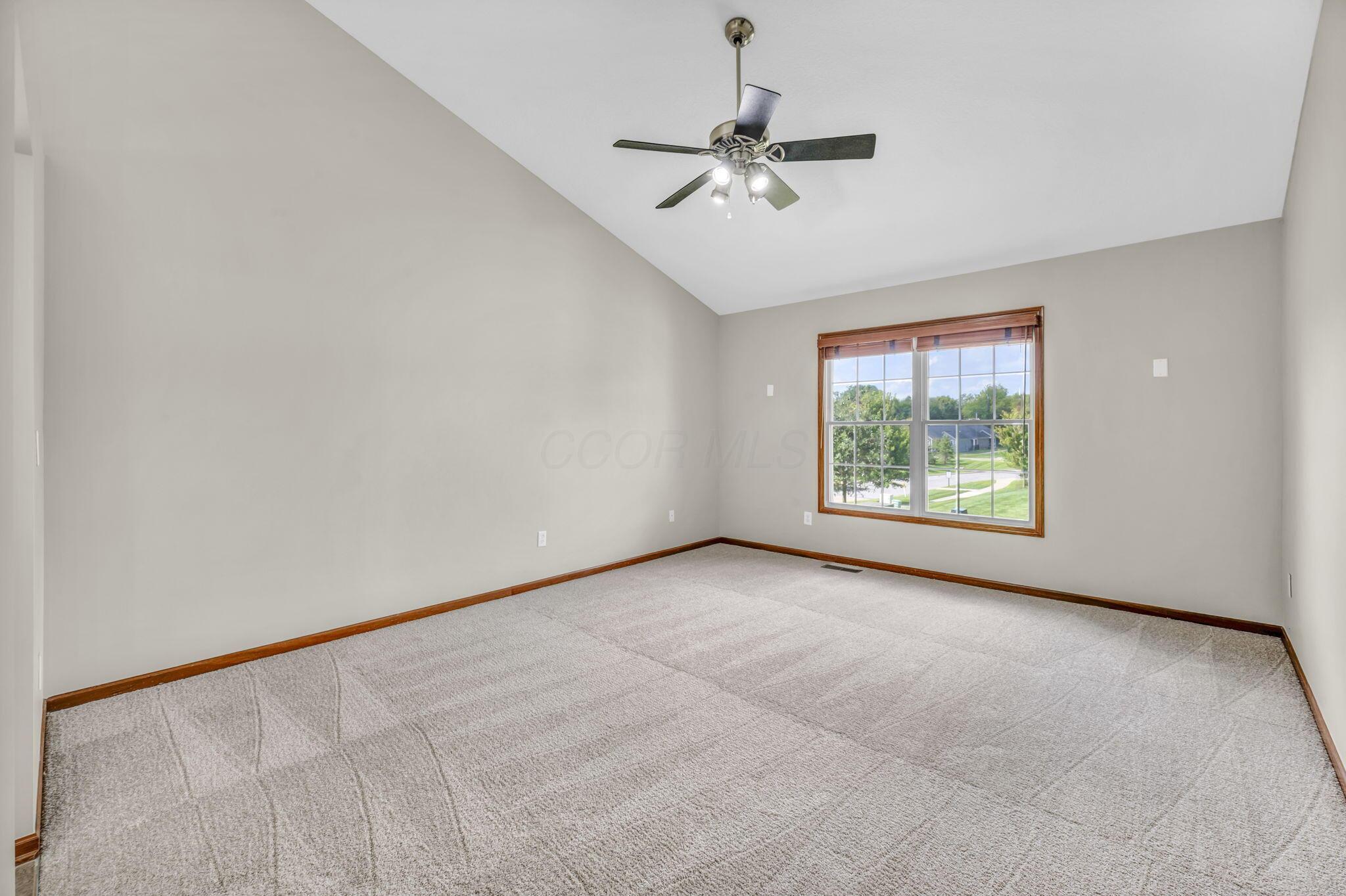 7242 Scioto Parkway Property Photo 12