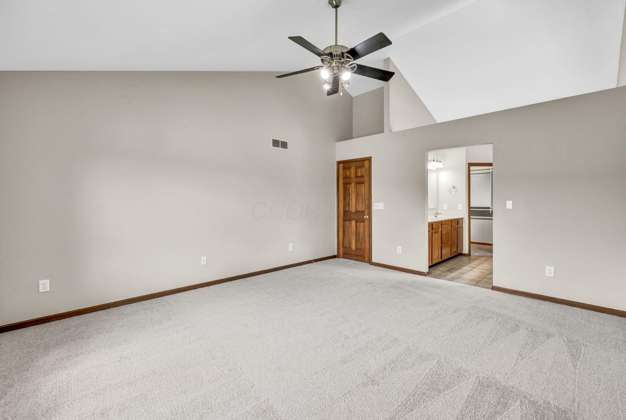 7242 Scioto Parkway Property Photo 13