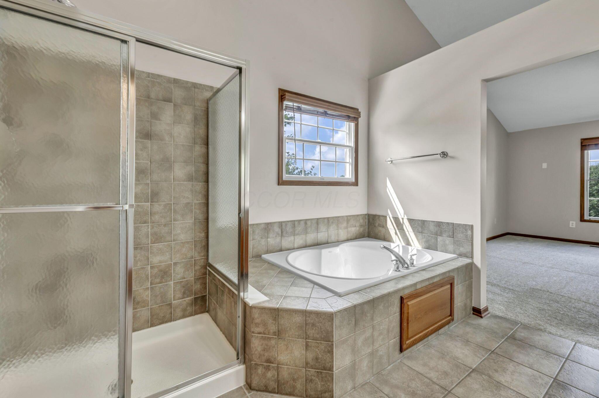 7242 Scioto Parkway Property Photo 15