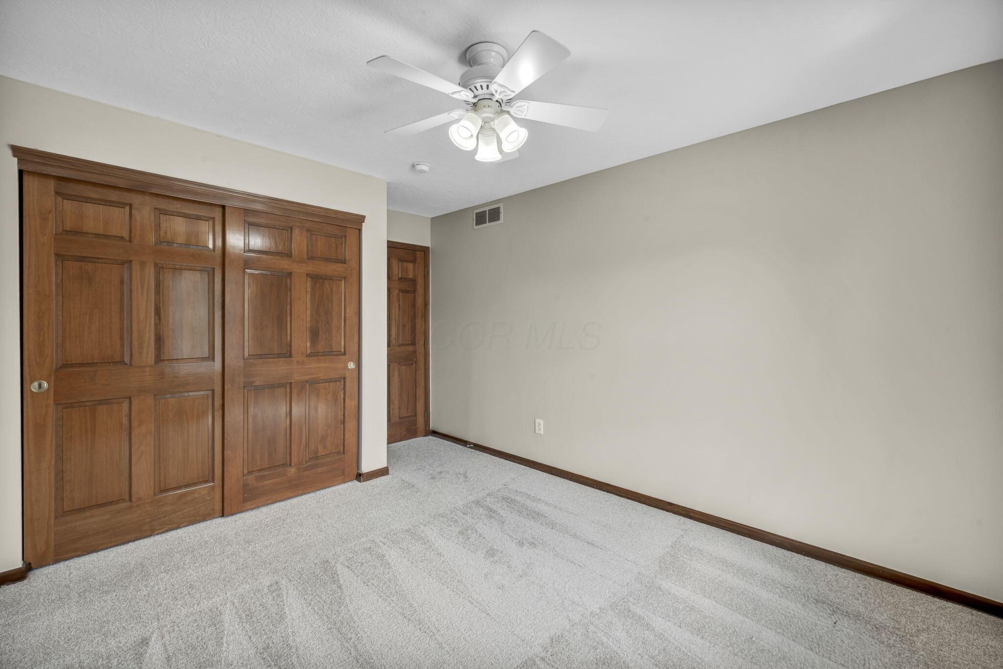 7242 Scioto Parkway Property Photo 17