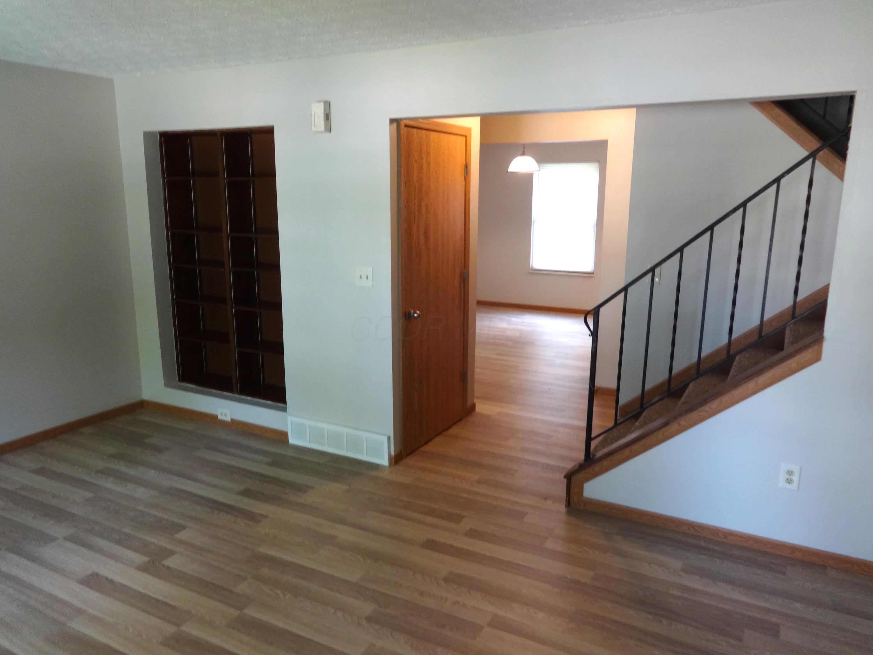 4838 Bradington Court Property Photo 7