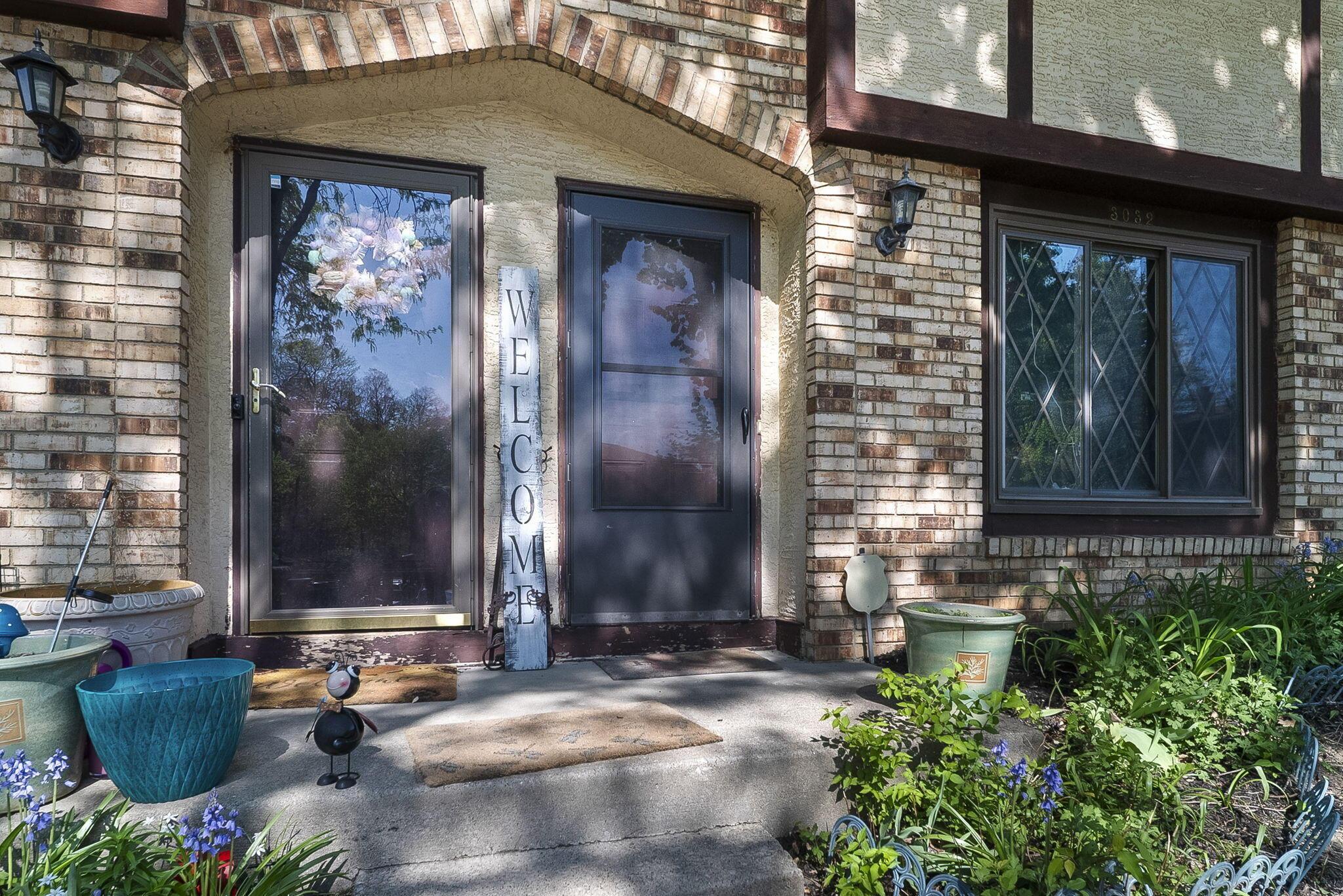 3032 Blendon Woods Boulevard Property Photo 5