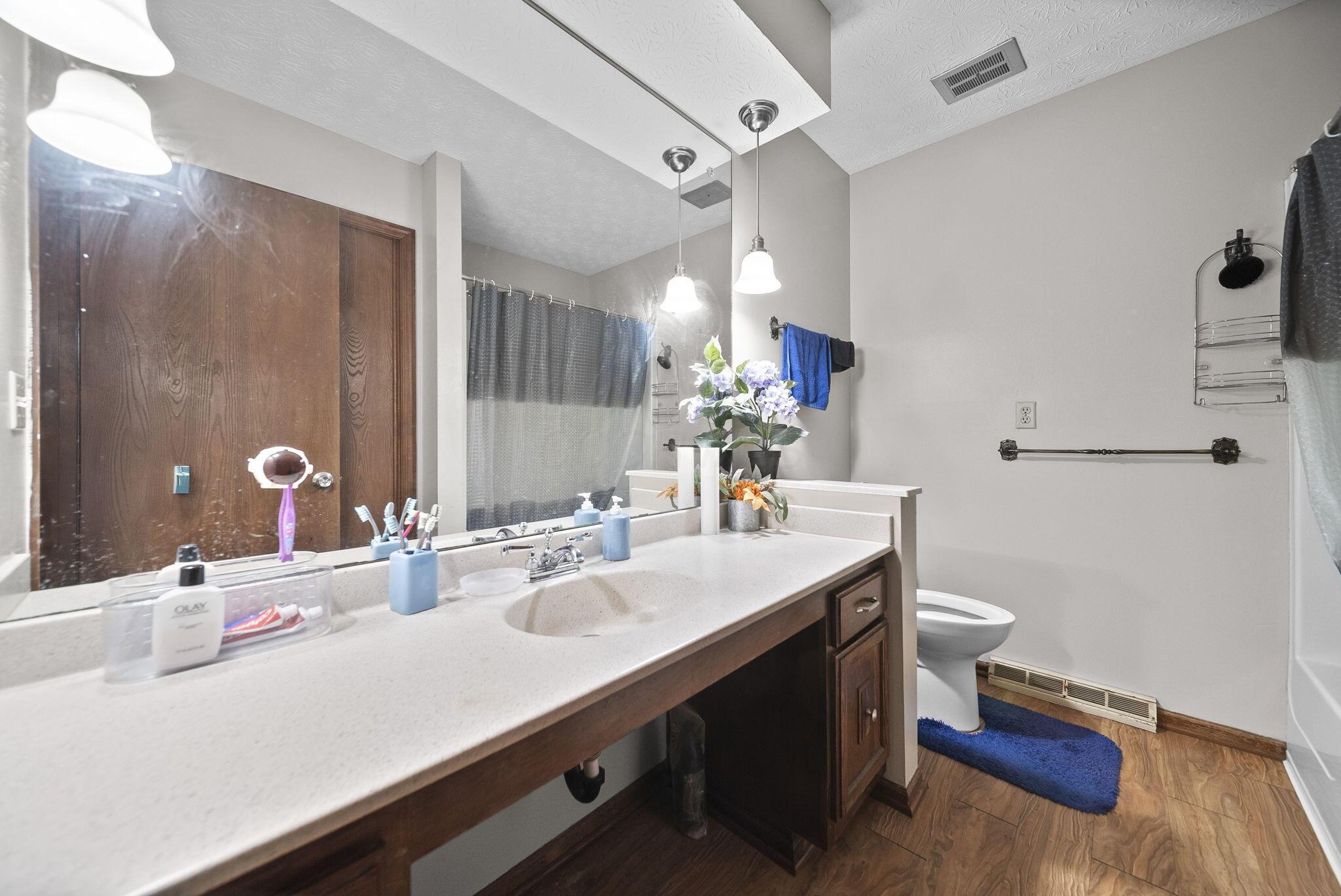 3032 Blendon Woods Boulevard Property Photo 19