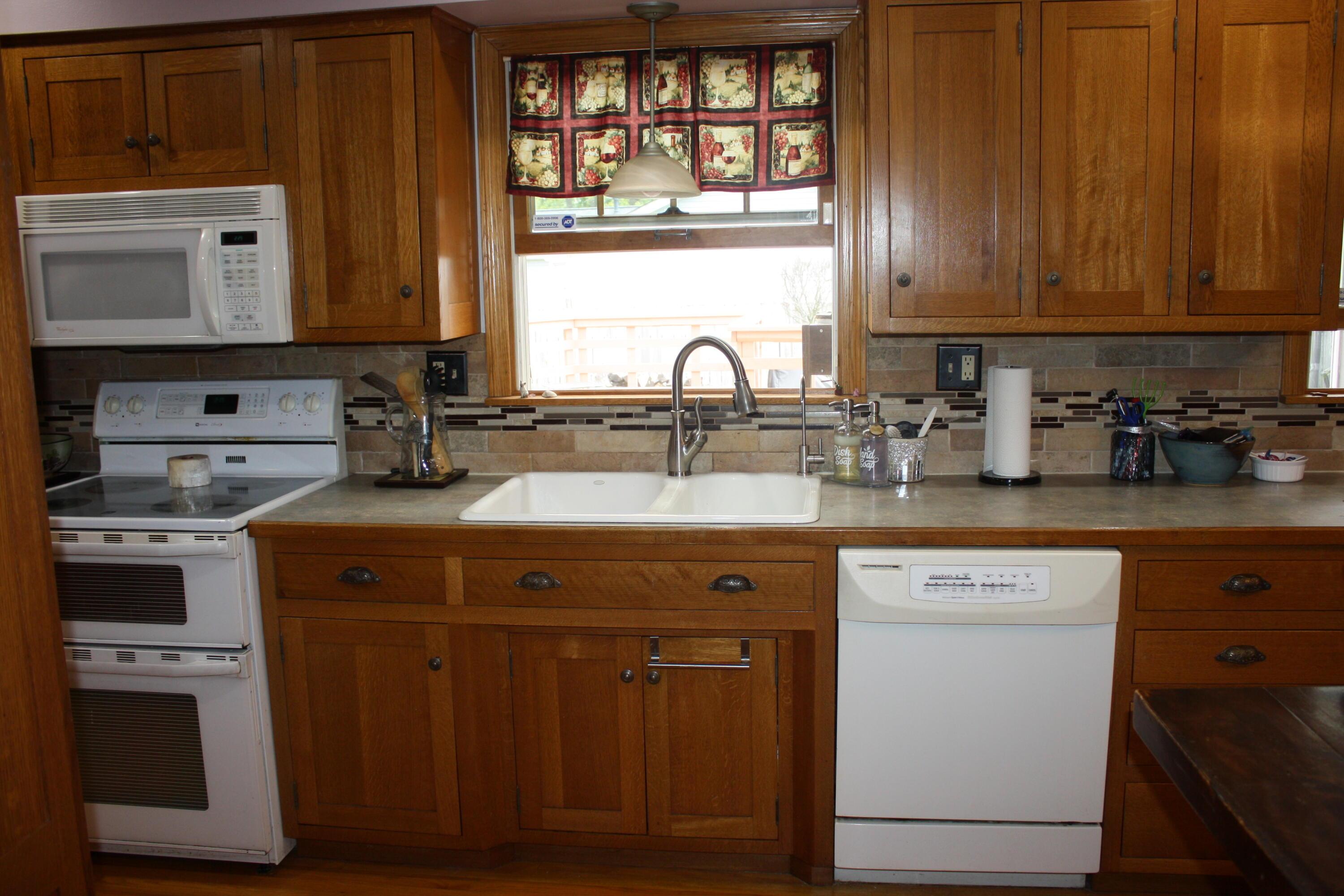 2545 Scott Court Property Photo 13