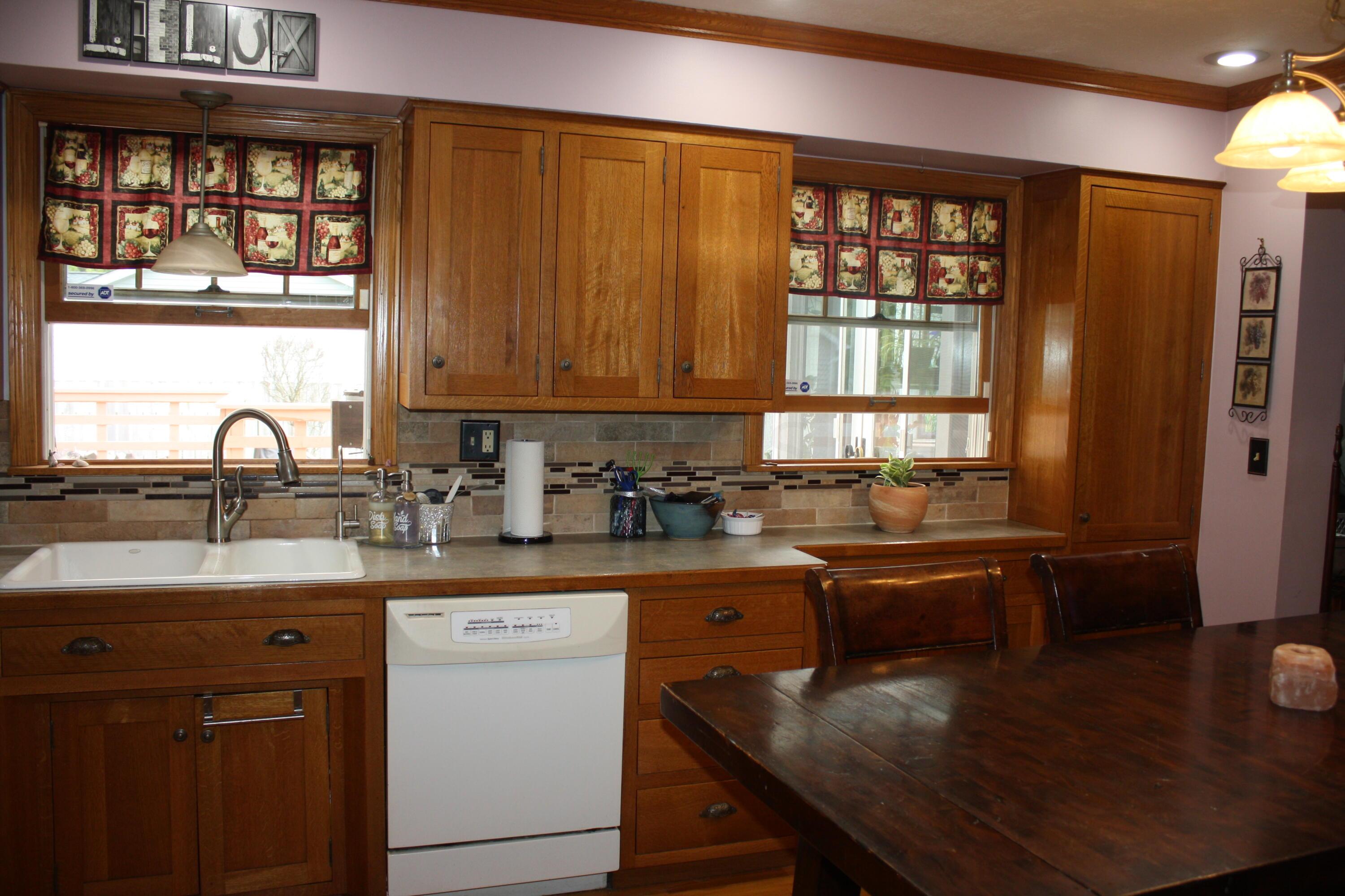 2545 Scott Court Property Photo 17