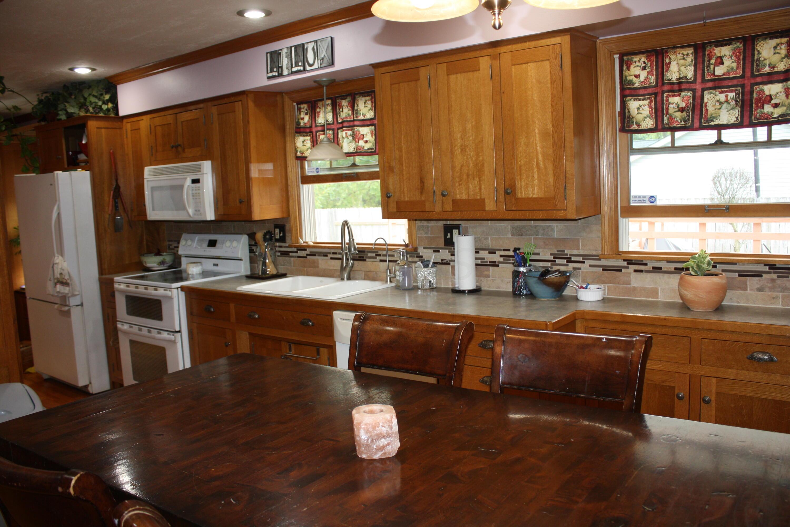 2545 Scott Court Property Photo 18