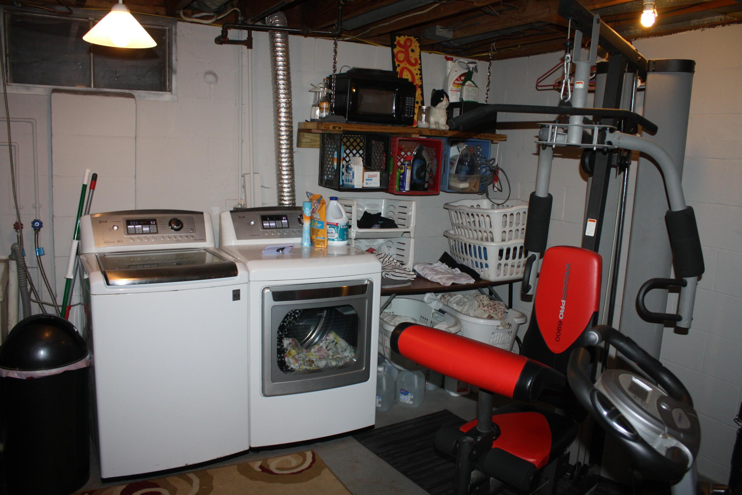 2545 Scott Court Property Photo 27