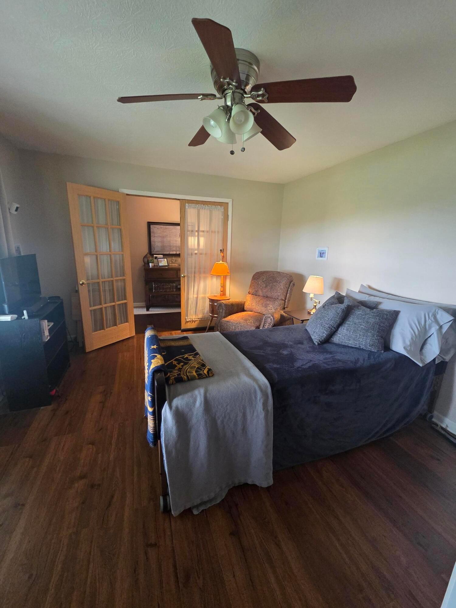 3710 Lukens Road Property Photo 13