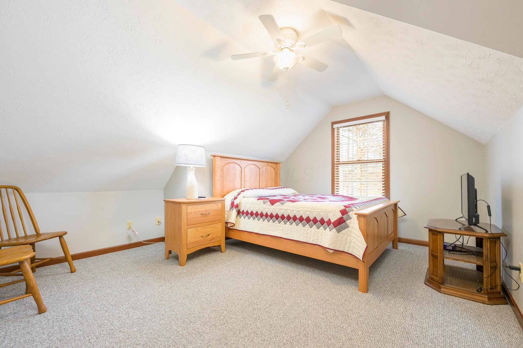 9281 Willow View Drive Property Photo 26