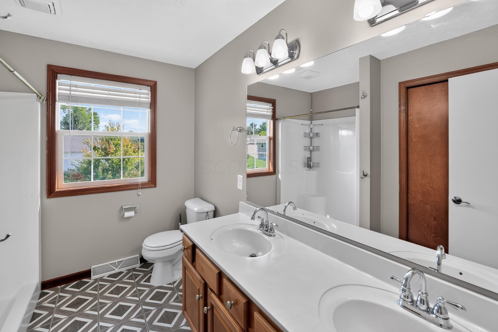4 Compass Point Court Property Photo 20