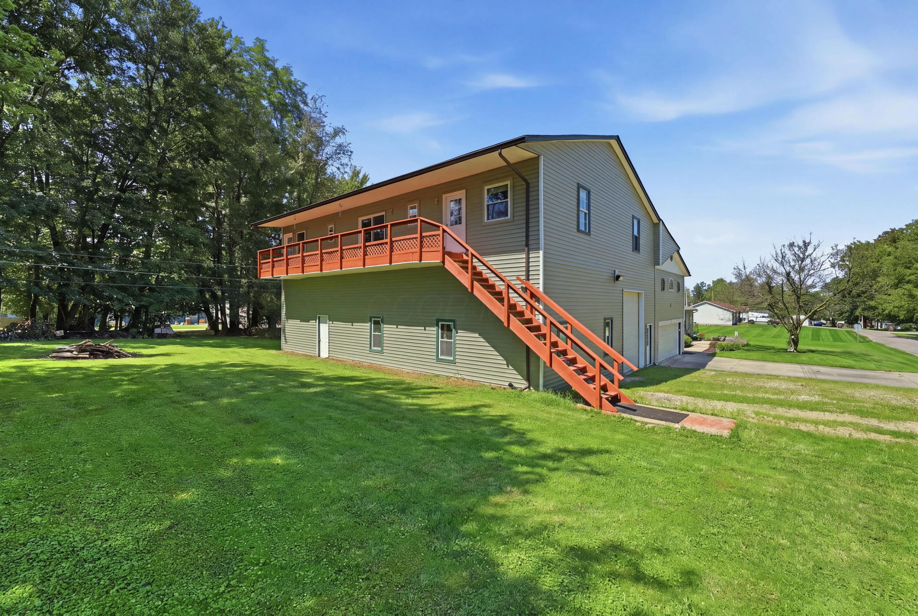 226033024 Property Photo 5