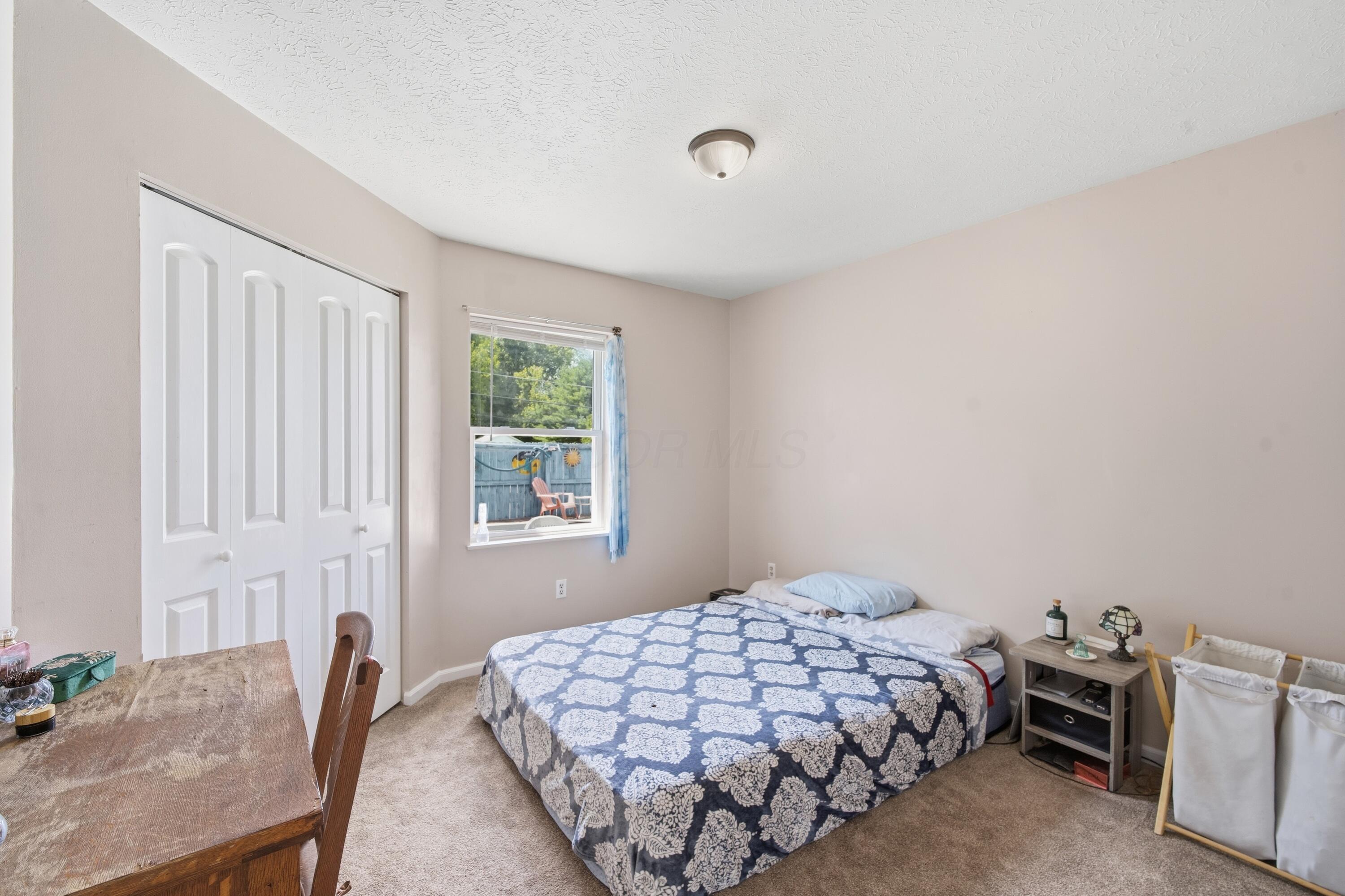 226033024 Property Photo 36
