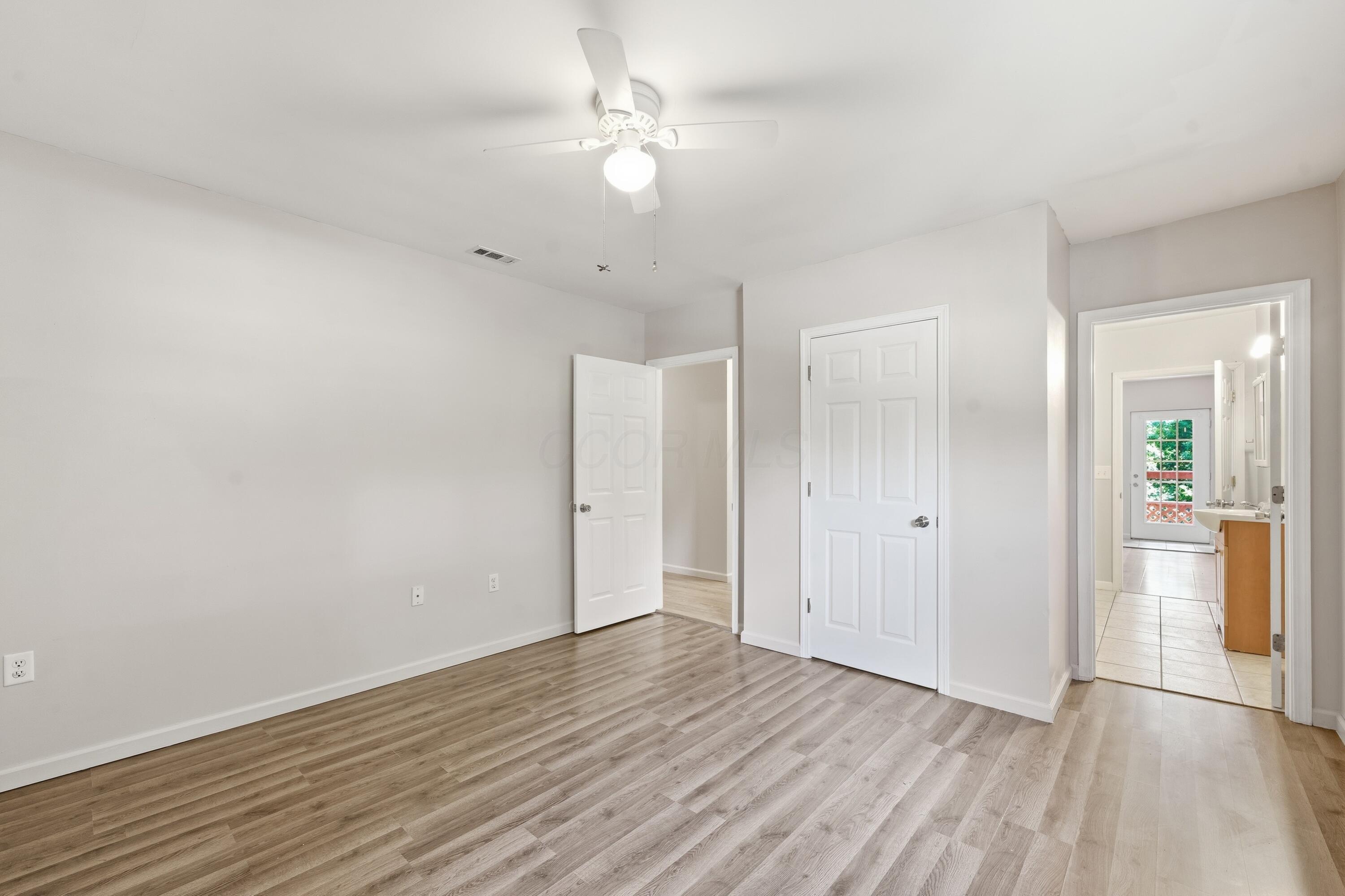 226033024 Property Photo 65