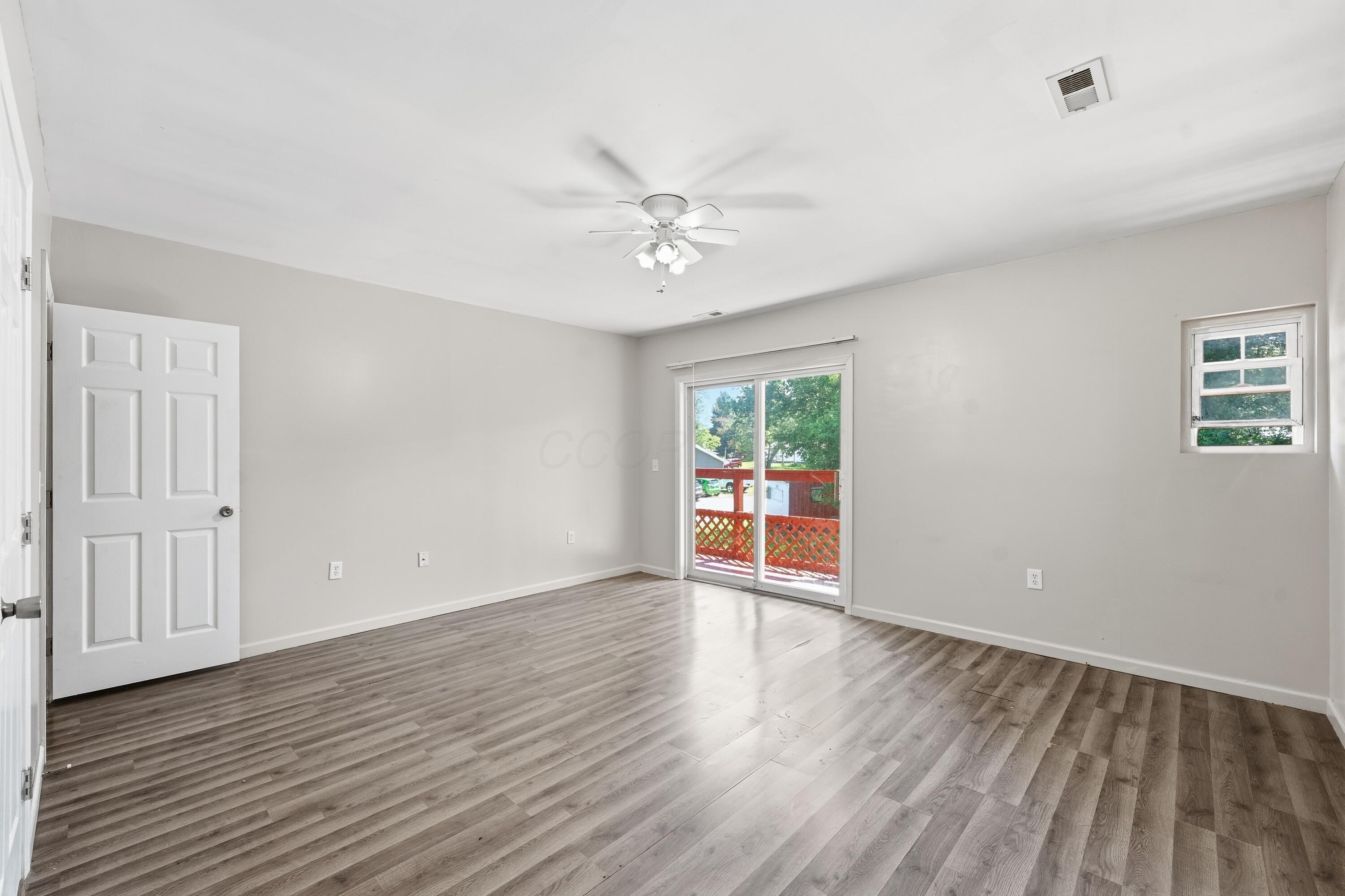 226033024 Property Photo 68