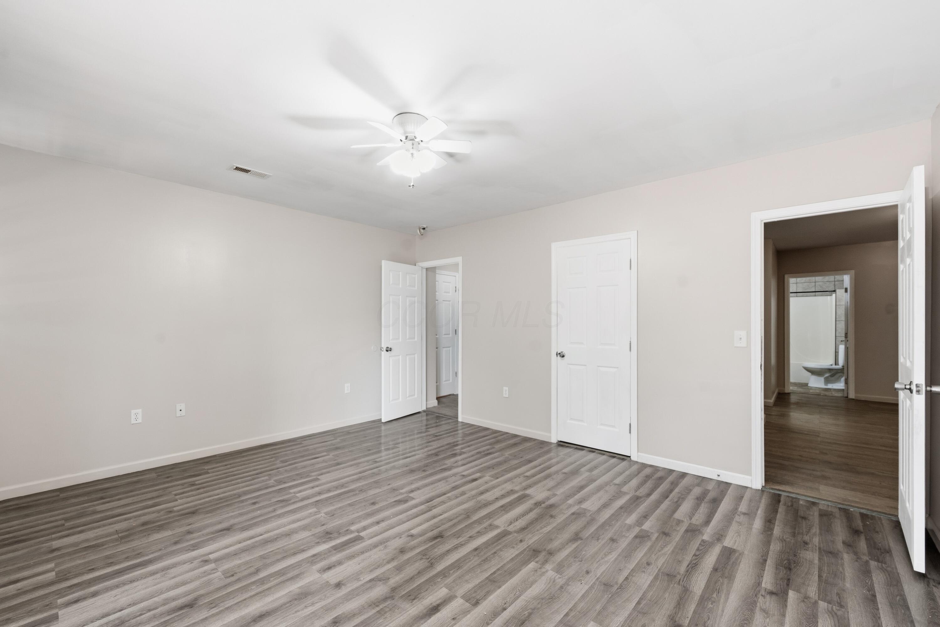 226033024 Property Photo 69