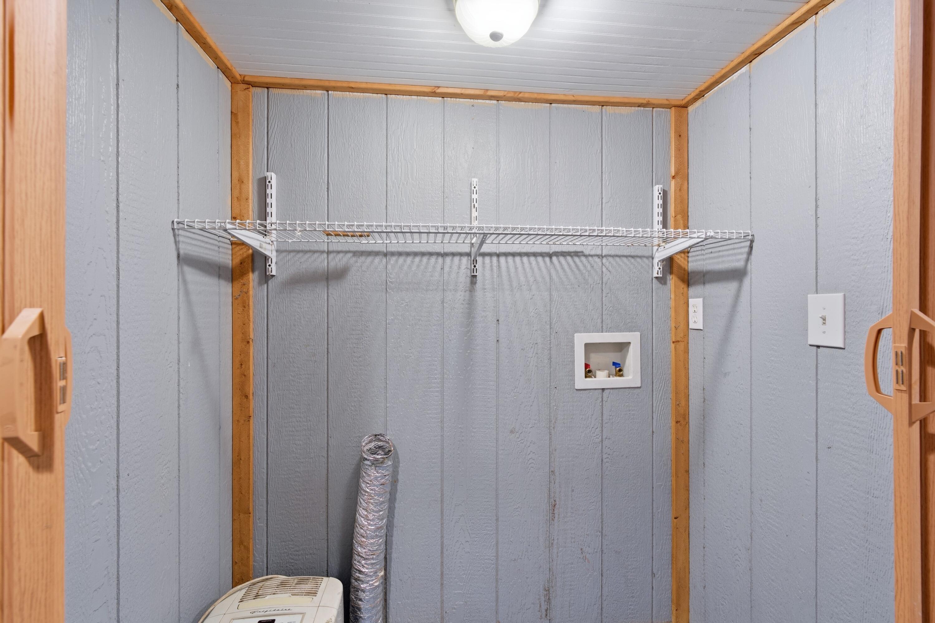 226033024 Property Photo 93