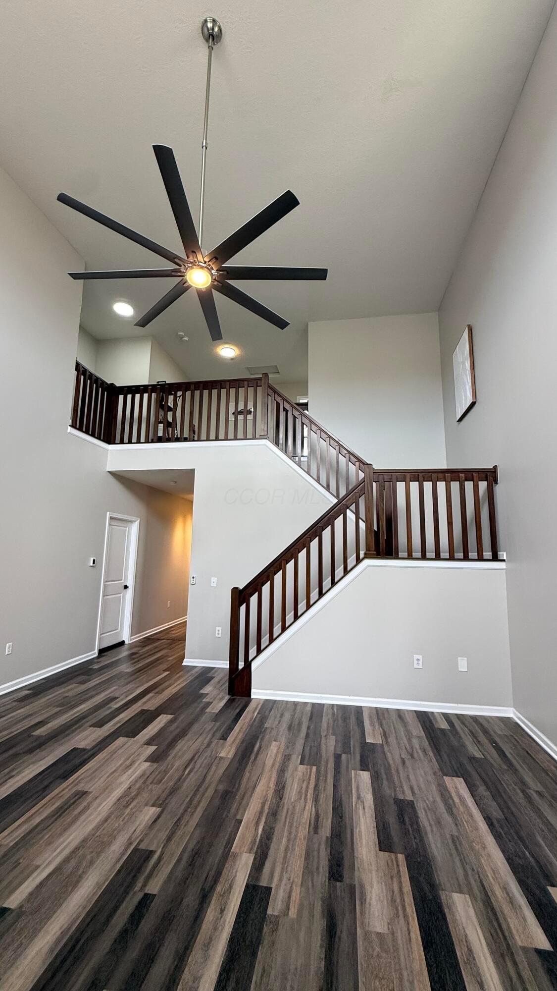 5182 Horseshoe Falls Drive, 5a Property Photo 7