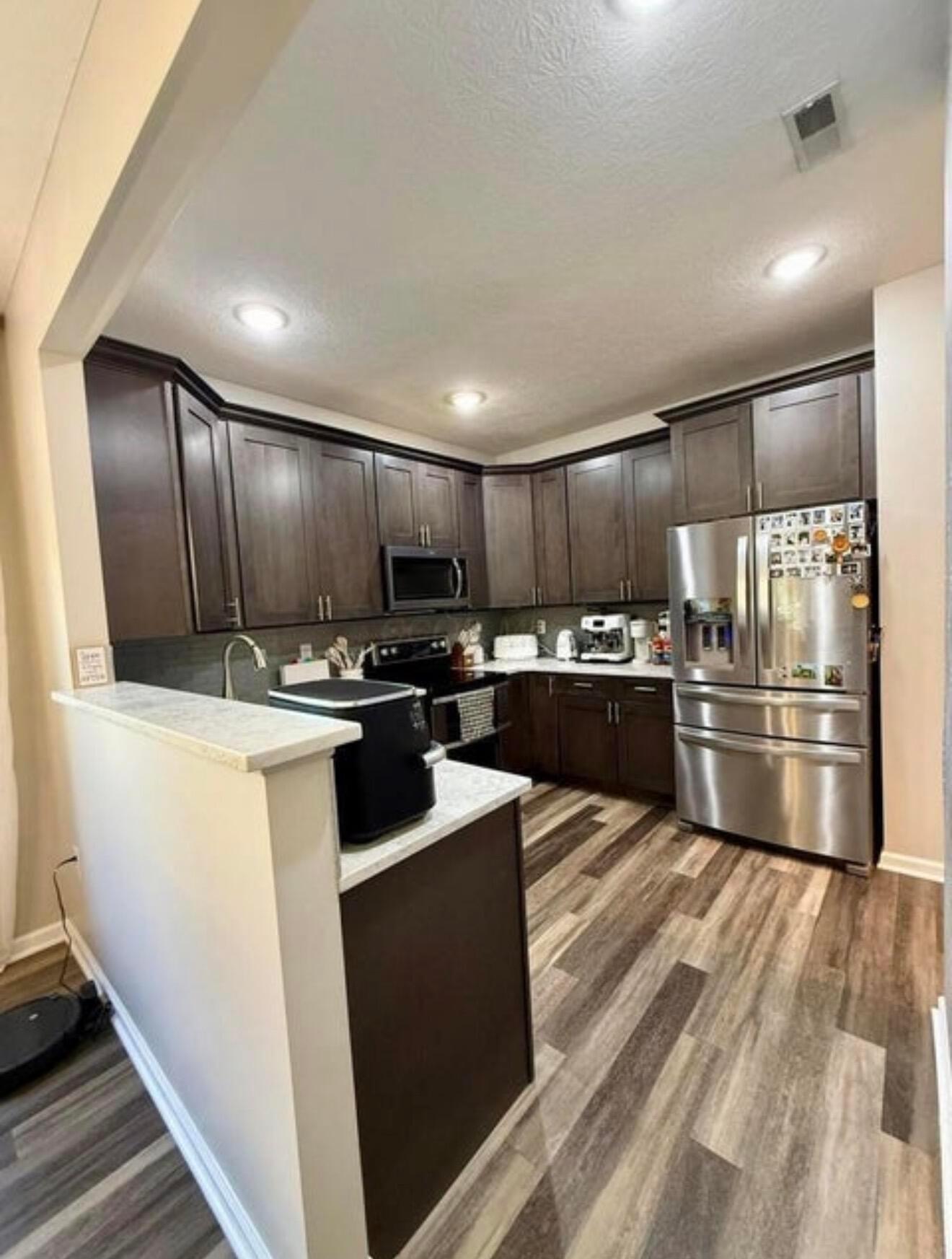 5182 Horseshoe Falls Drive, 5a Property Photo 16