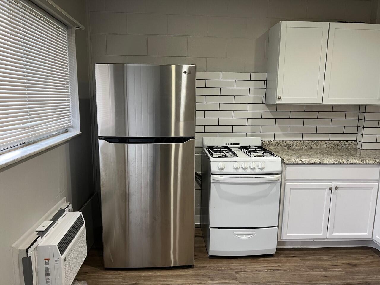 317 Clarendon Avenue Property Photo 10