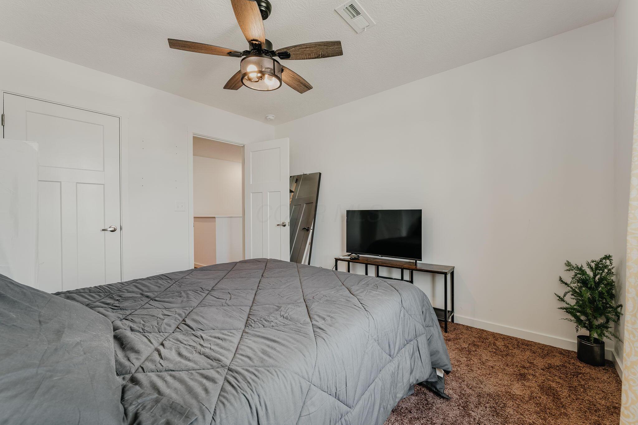 48 Thoreau Drive Property Photo 44