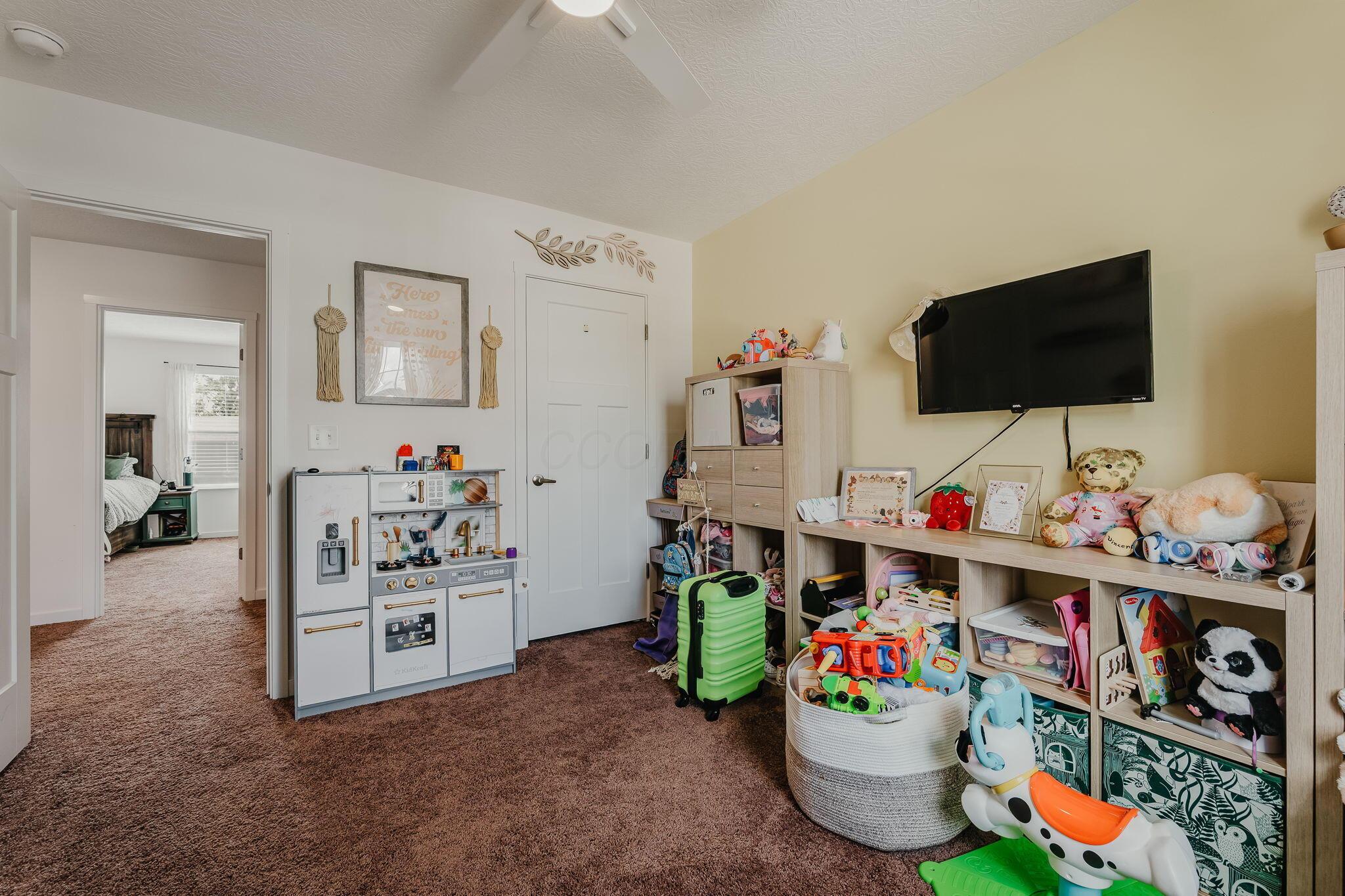 48 Thoreau Drive Property Photo 47