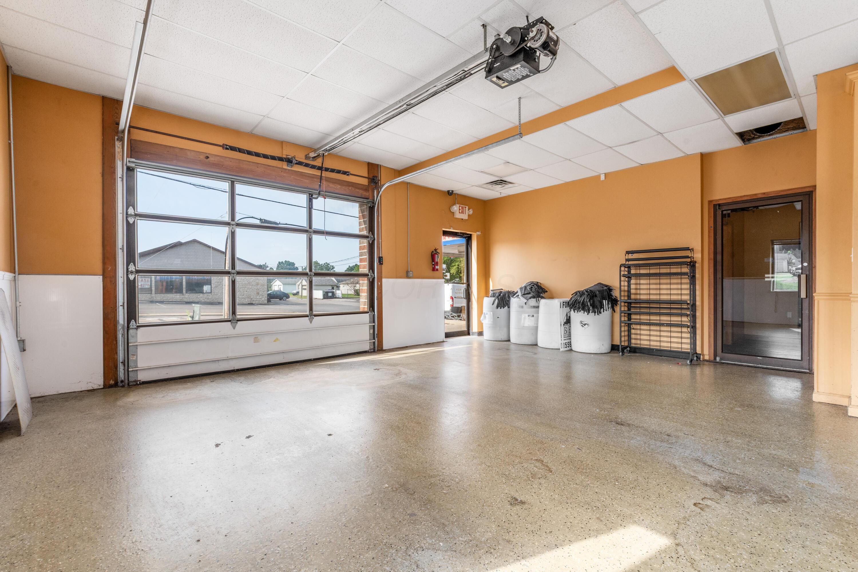 2415 Maple Avenue Property Photo 4