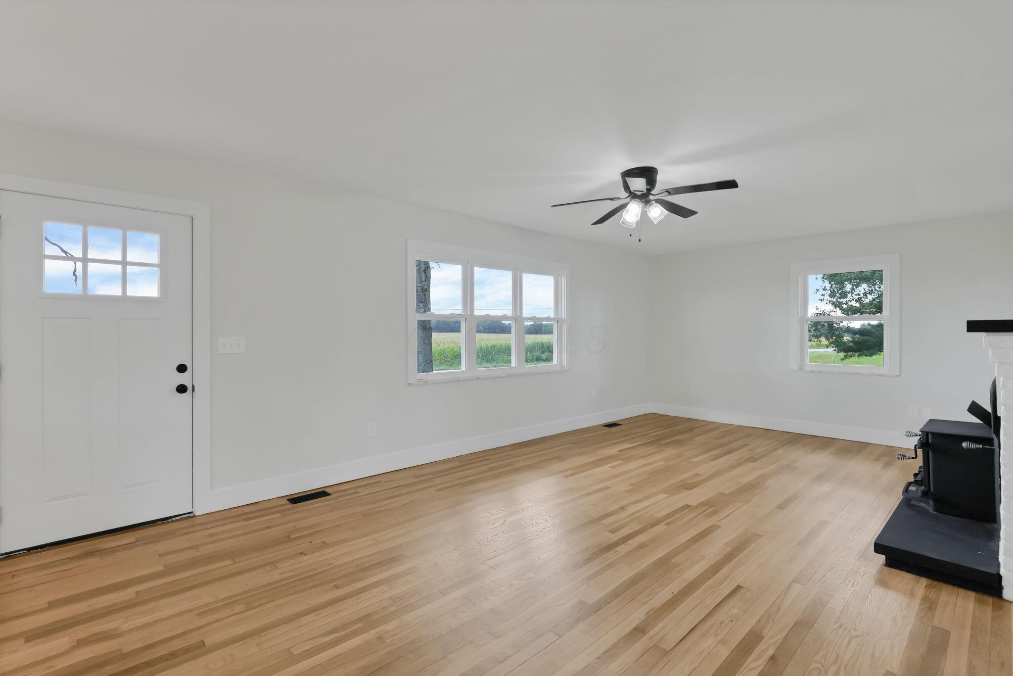 2460 Basil Western Road Nw Property Photo 4