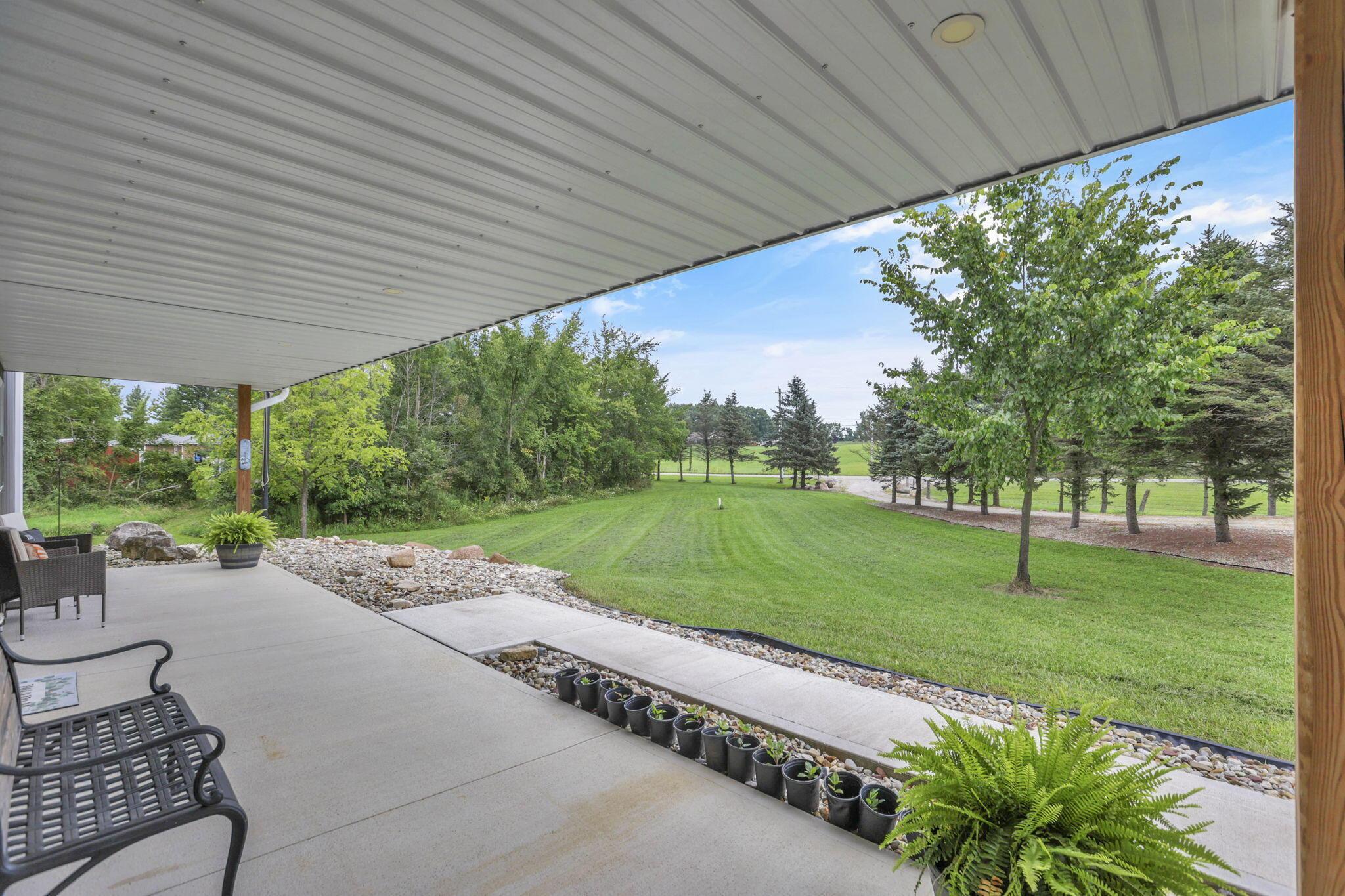 5404 State Route 95 Property Photo 4