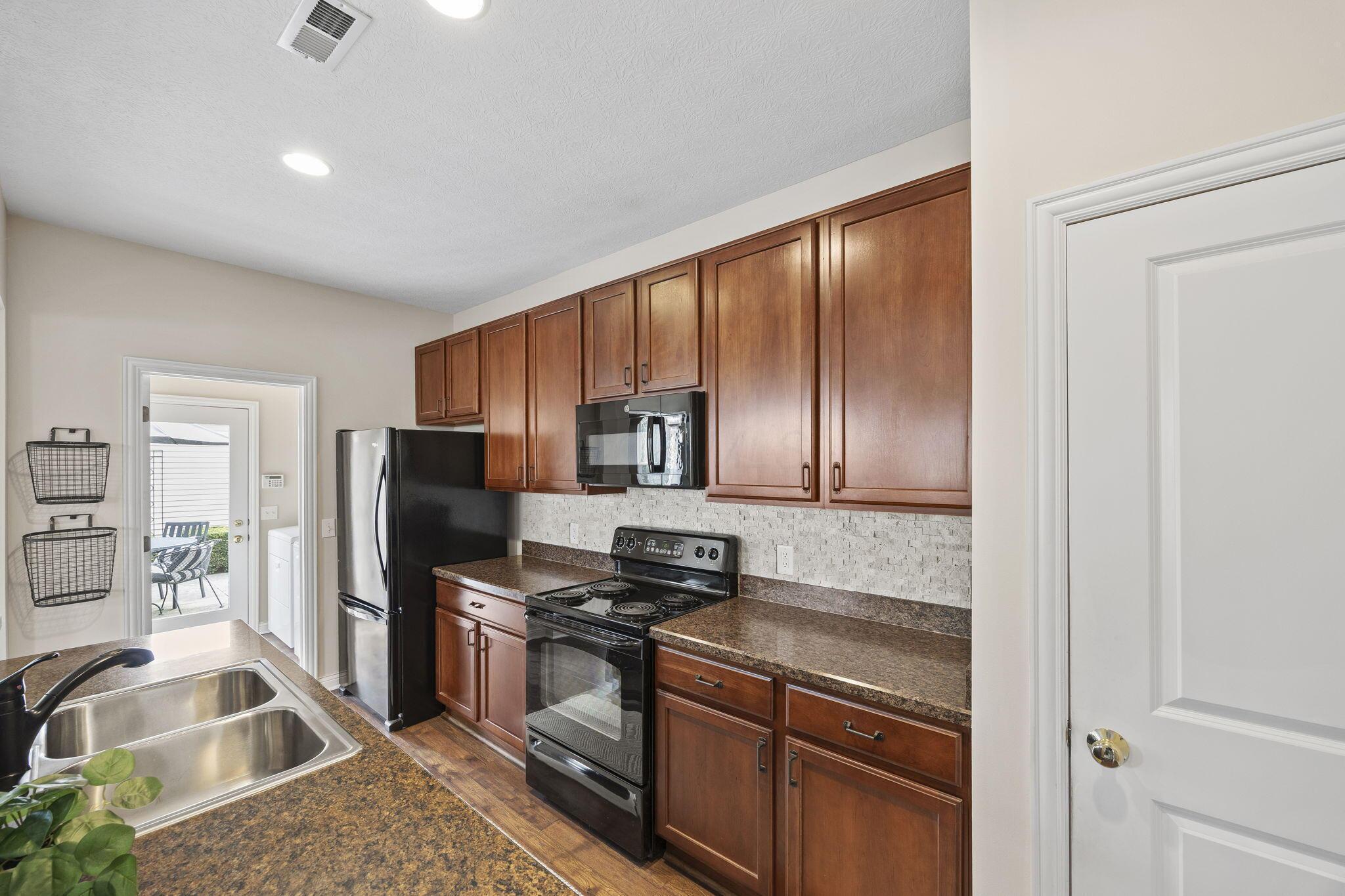 348 Griffiths Harbor Drive Property Photo 15