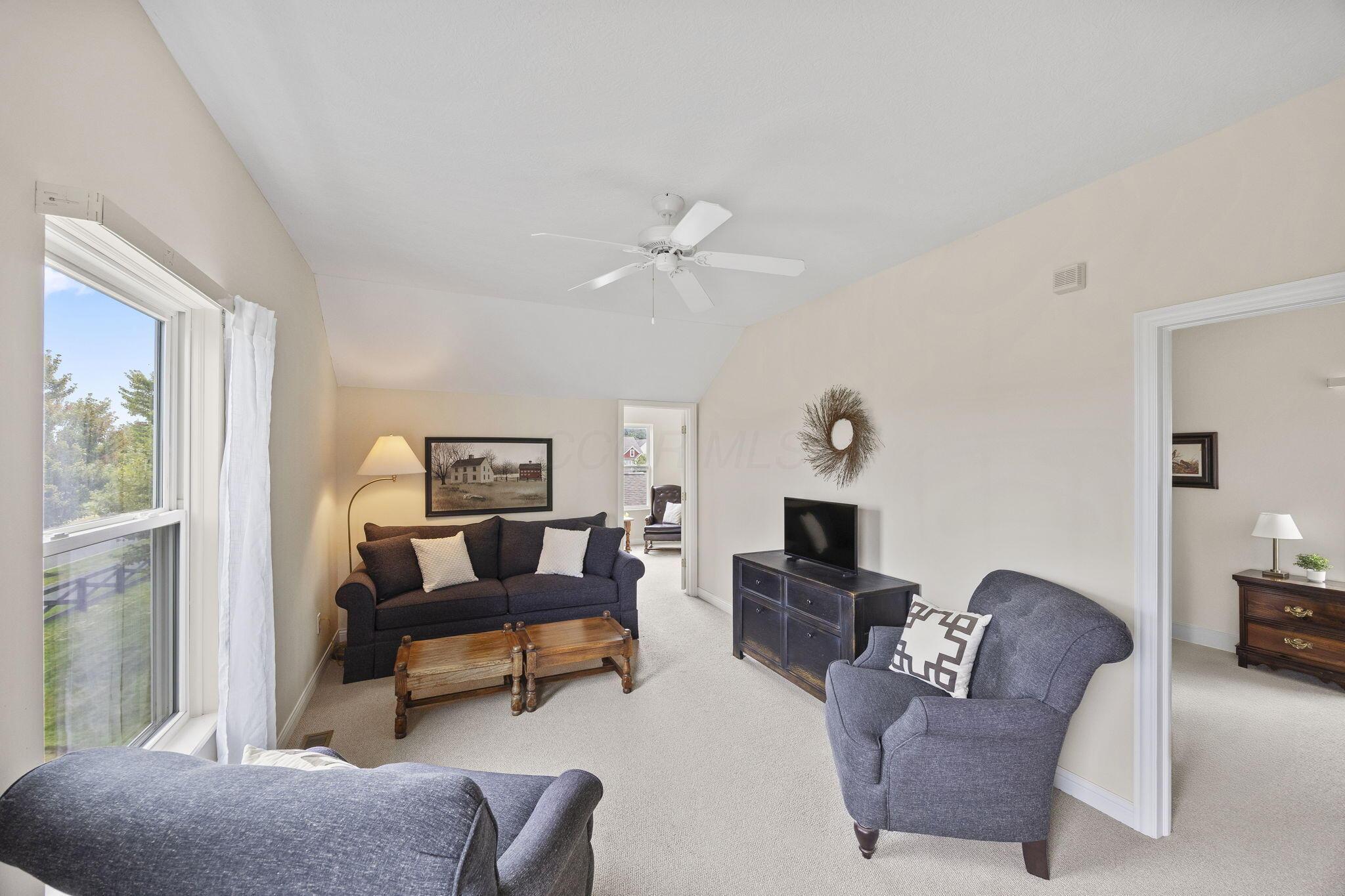 348 Griffiths Harbor Drive Property Photo 22