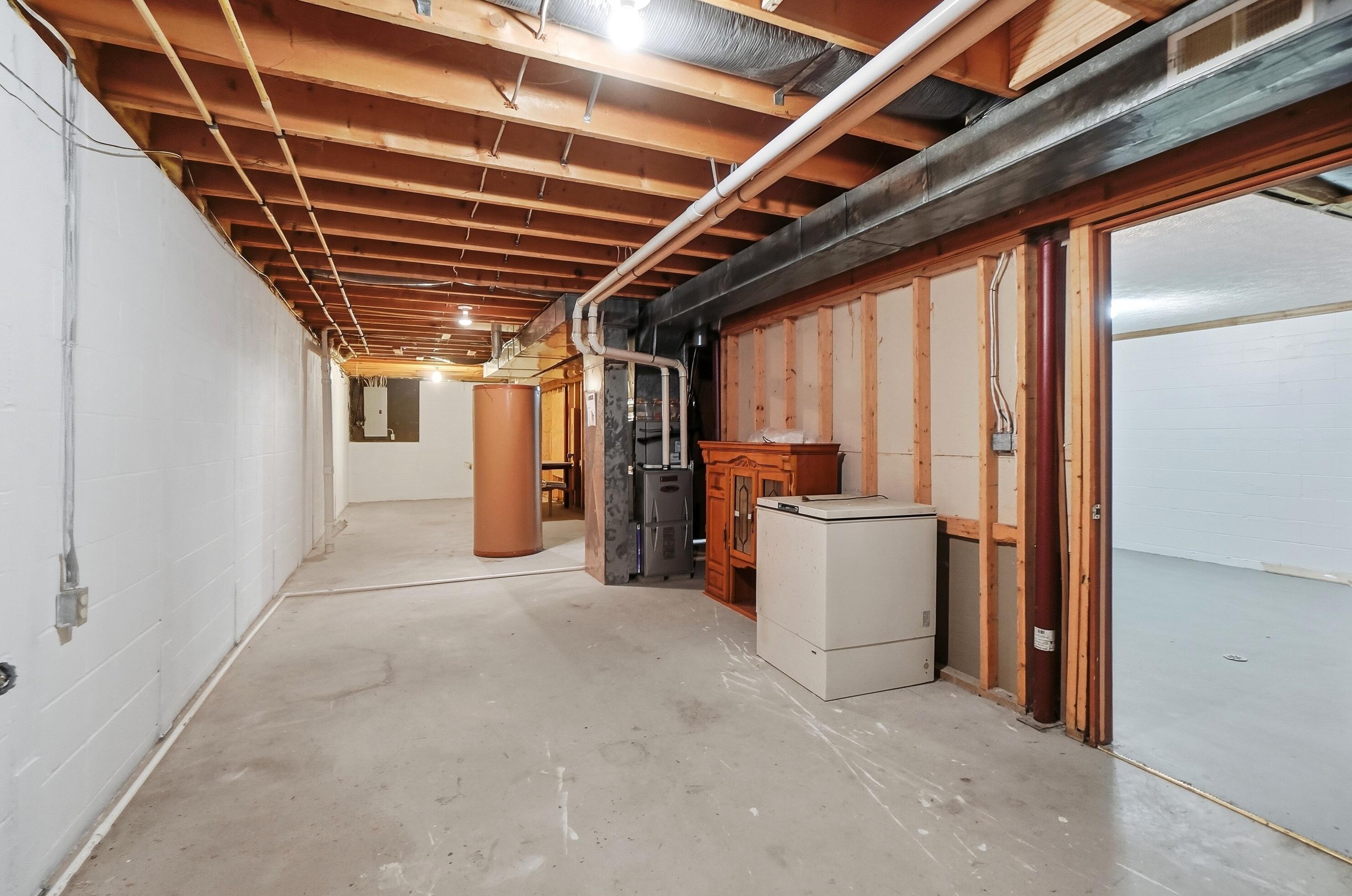 293 Mae Street Property Photo 29