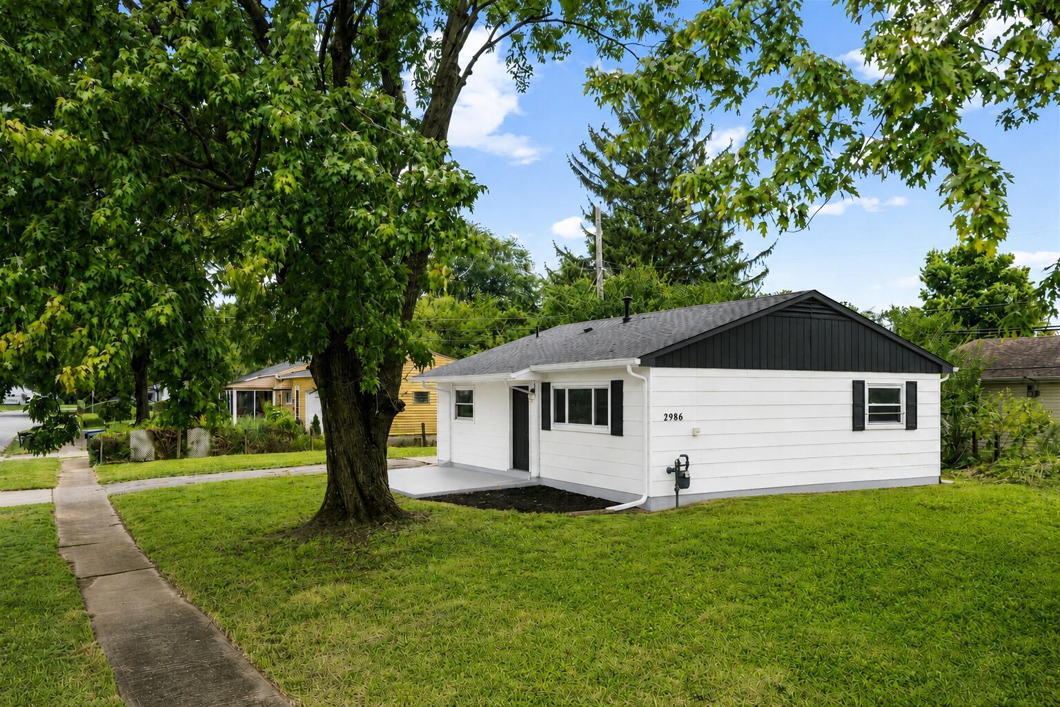 2986 Baker Hill Road Property Photo 2