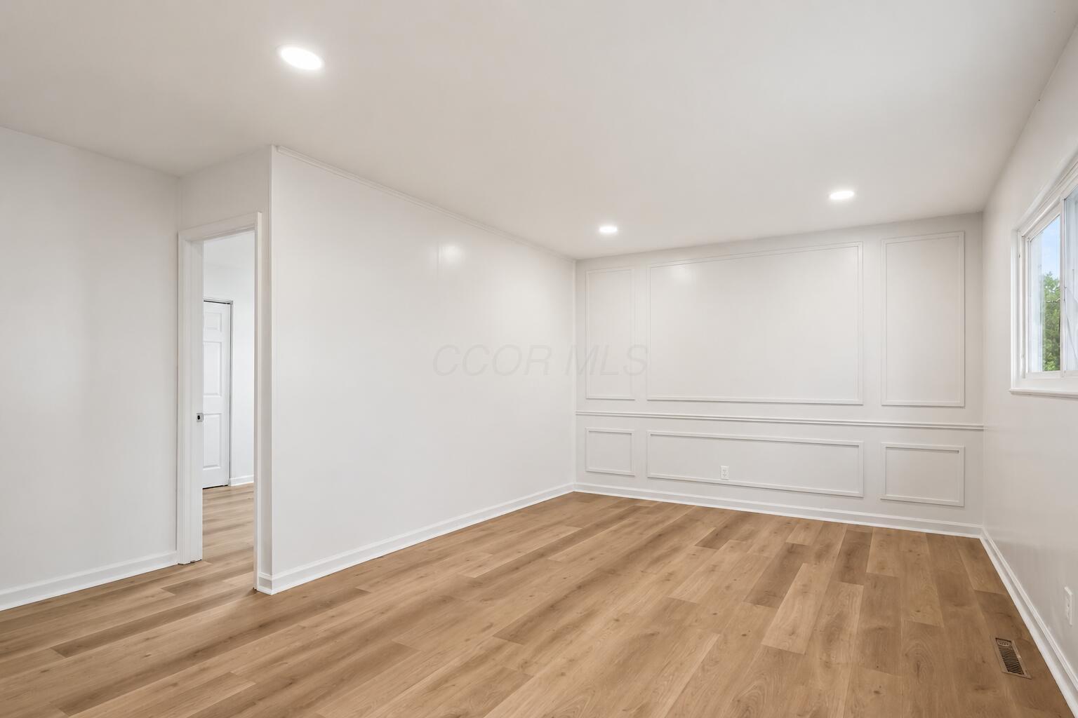 2986 Baker Hill Road Property Photo 3